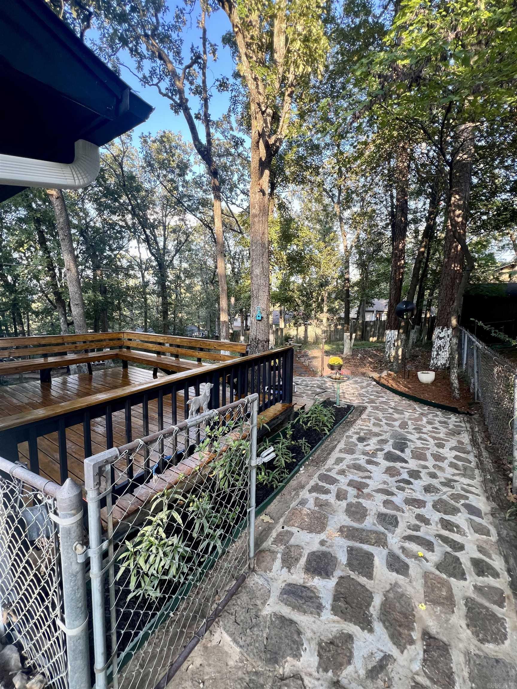 5 Coral Court — photo 4
