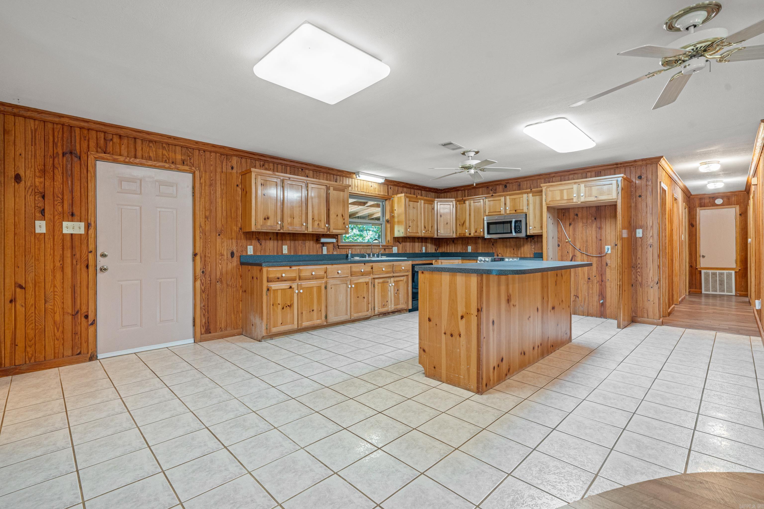 381 Sundown Mtn.  Hot Springs, AR