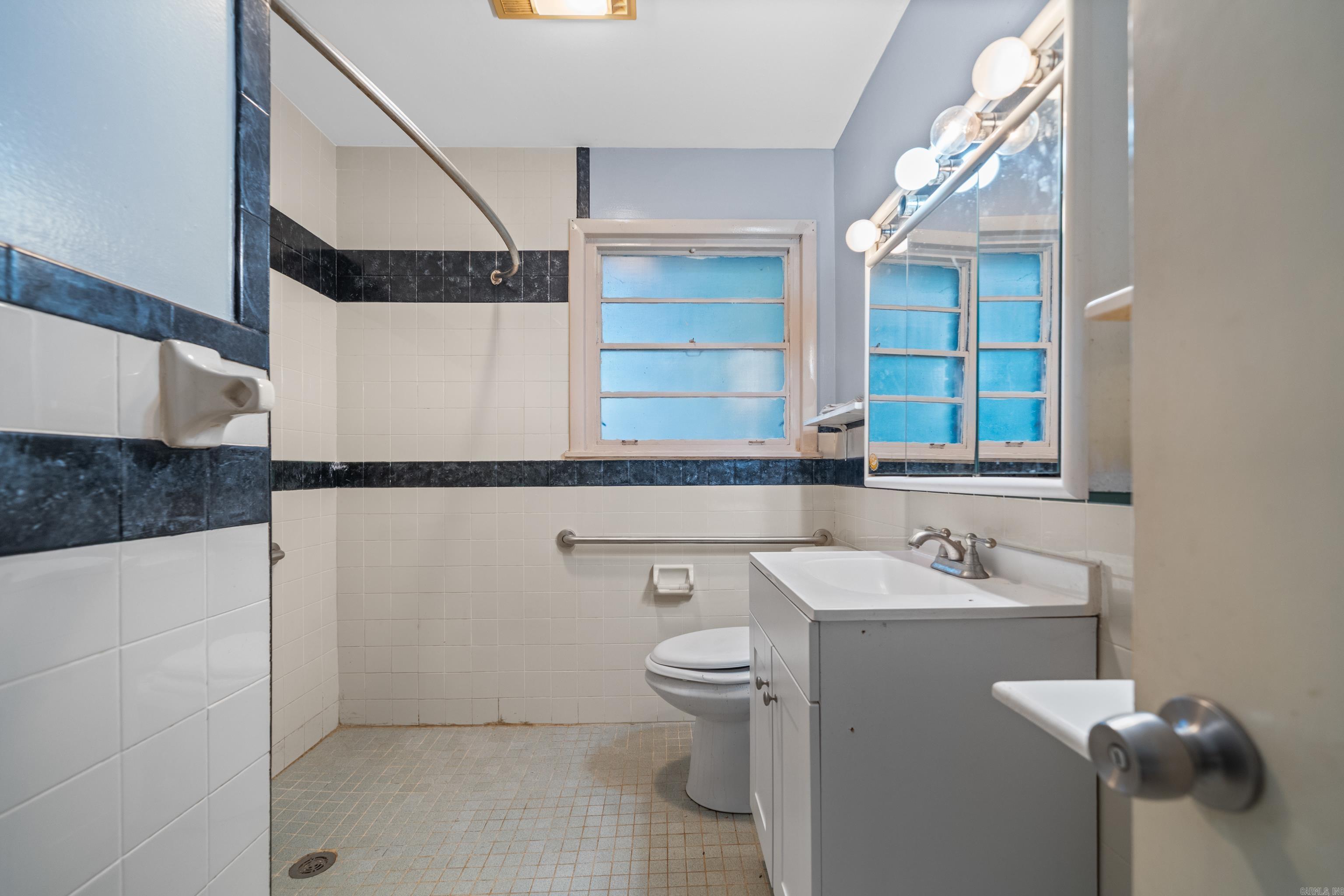 806 Woodlawn  Hot Springs, AR