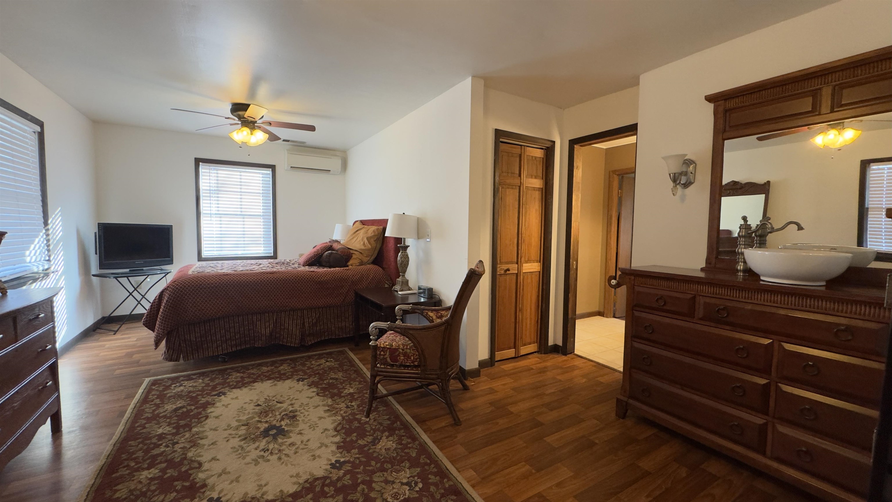 702 Old Dolph Road Calico Rock, AR 72519