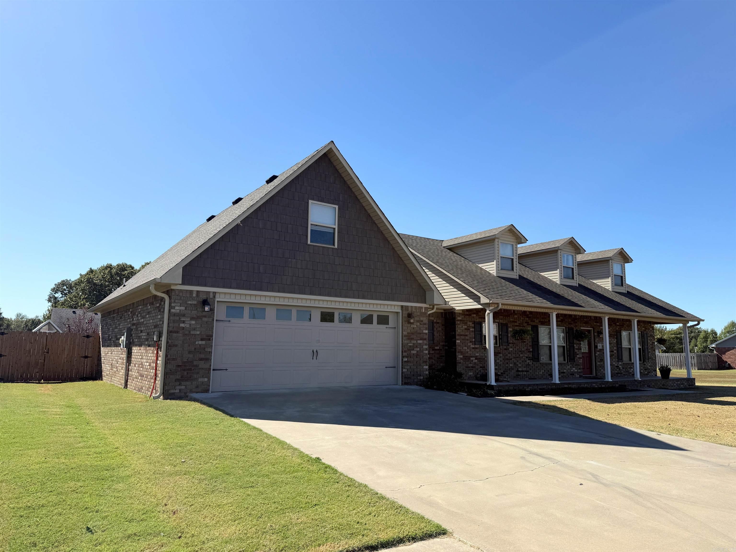 111 Sioux  Clarksville, AR