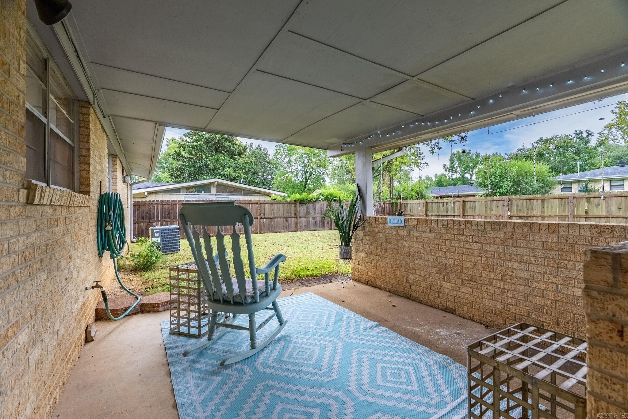 1 Phyllis Ct  Jacksonville, AR