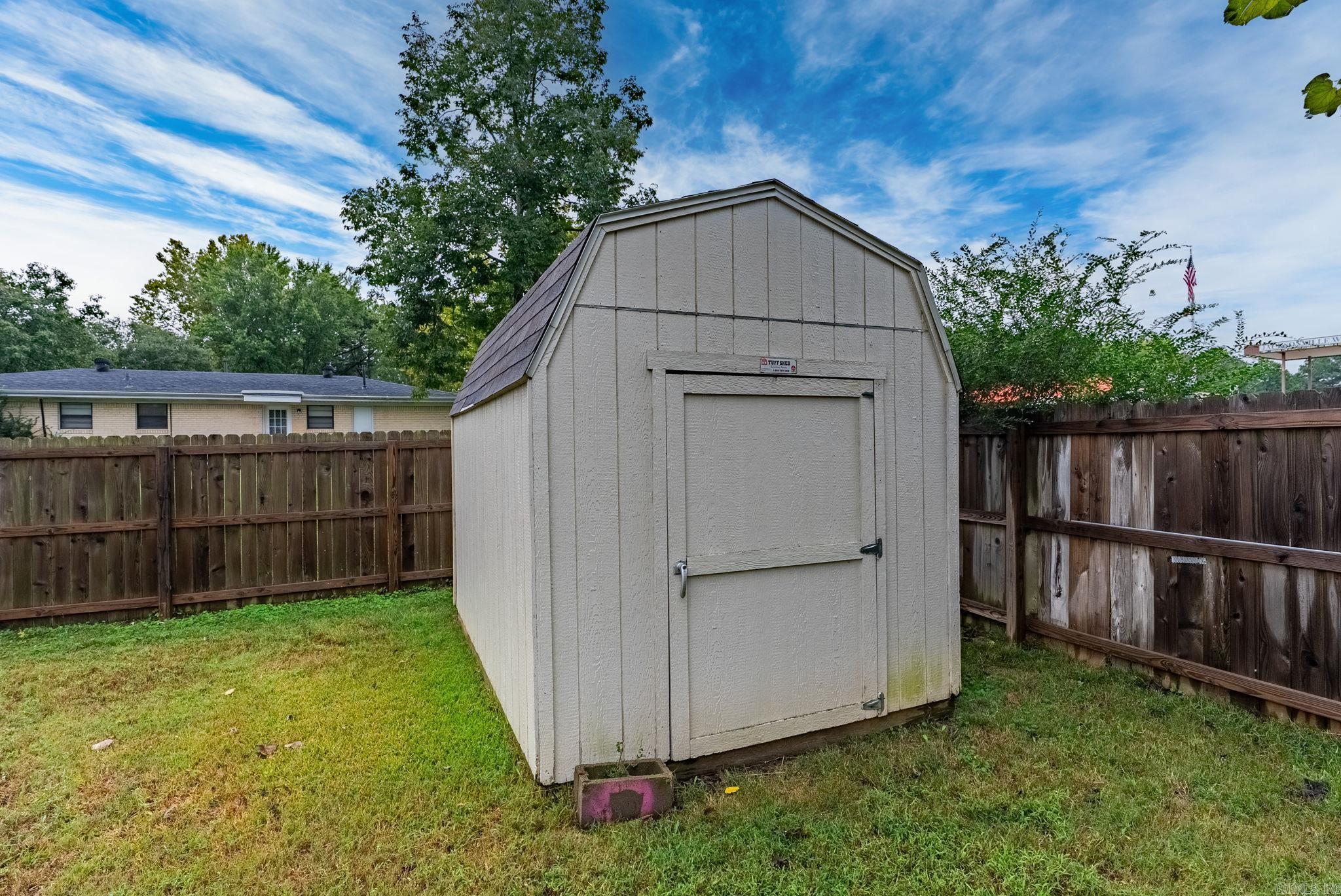 1 Phyllis Ct  Jacksonville, AR