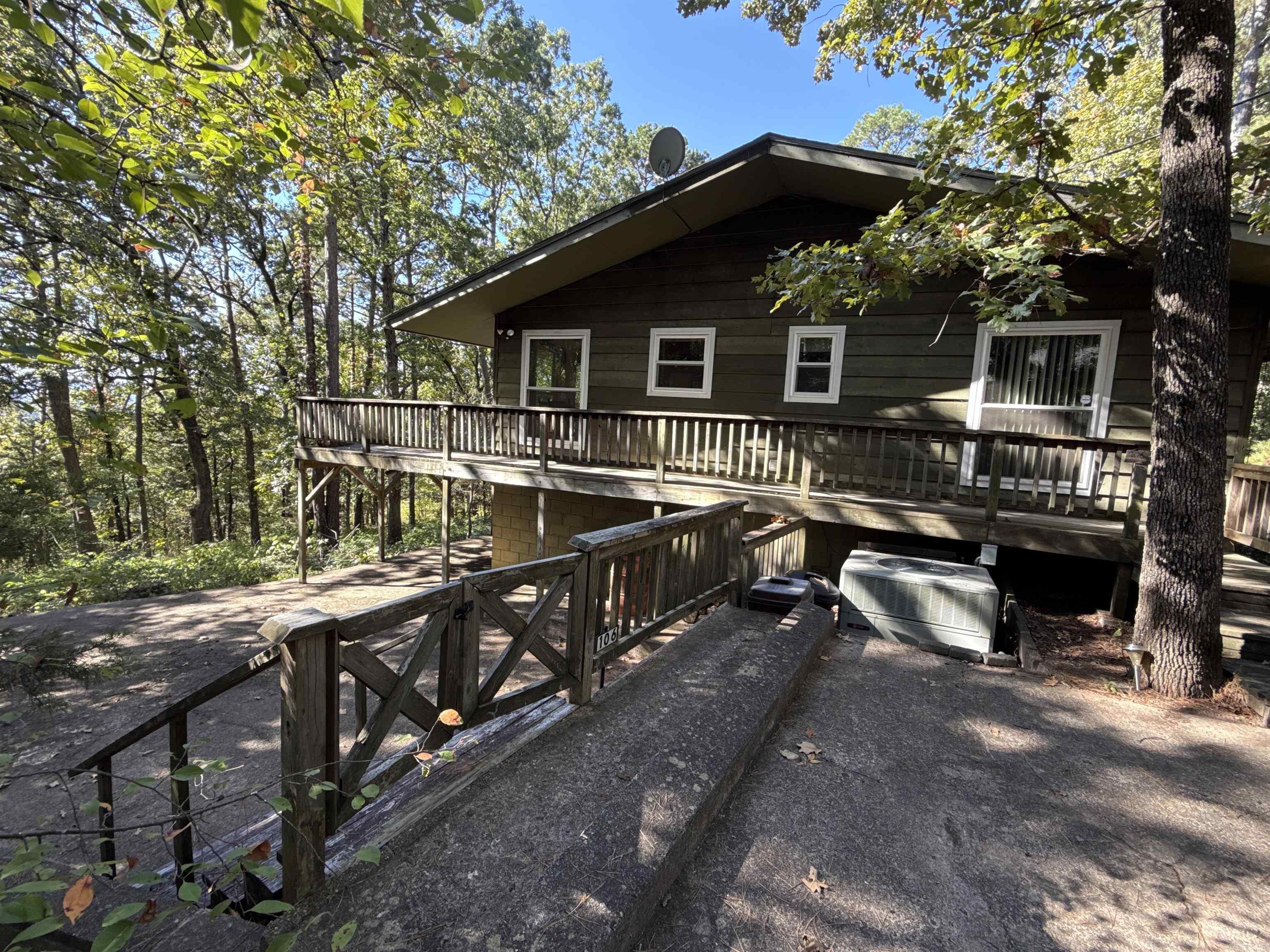 106 Rainbow  Fairfield Bay, AR