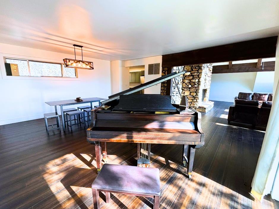 9 Uno  Cherokee Village, AR