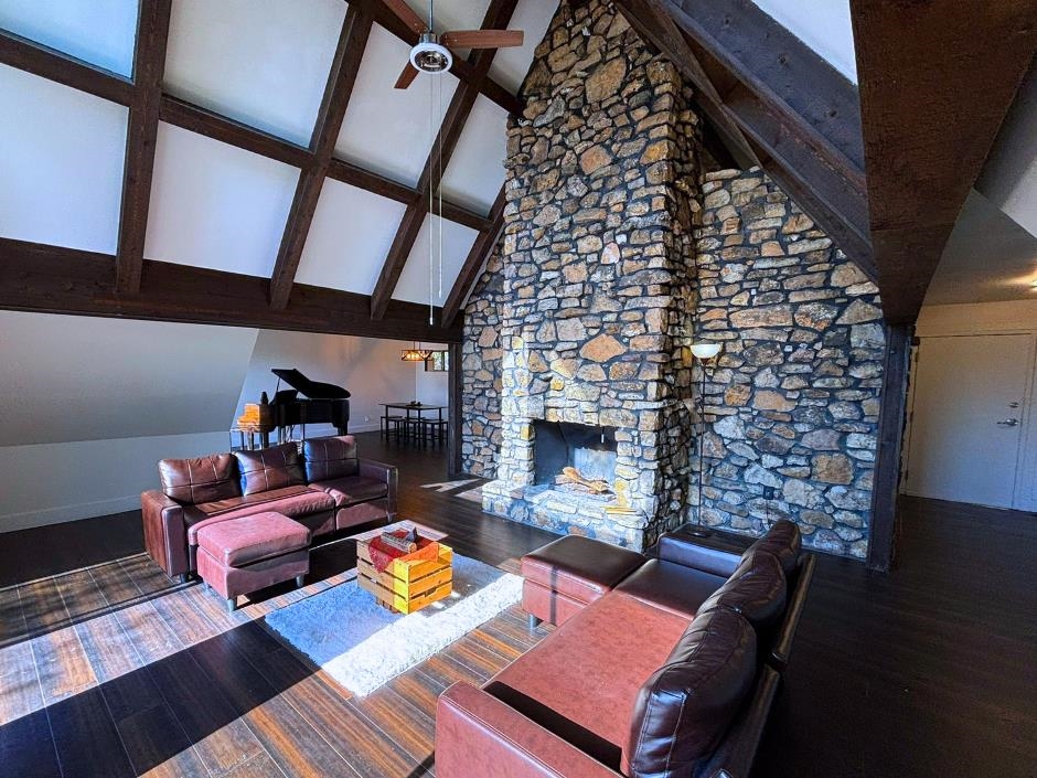 9 Uno  Cherokee Village, AR