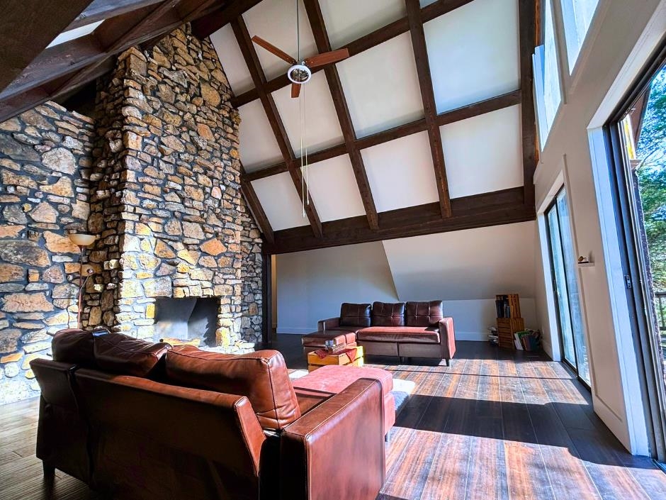 9 Uno  Cherokee Village, AR