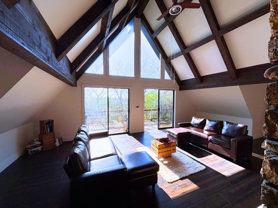 9 Uno  Cherokee Village, AR