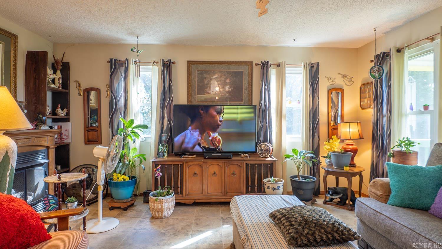 902 Honeytree Lane Camp, AR 72520