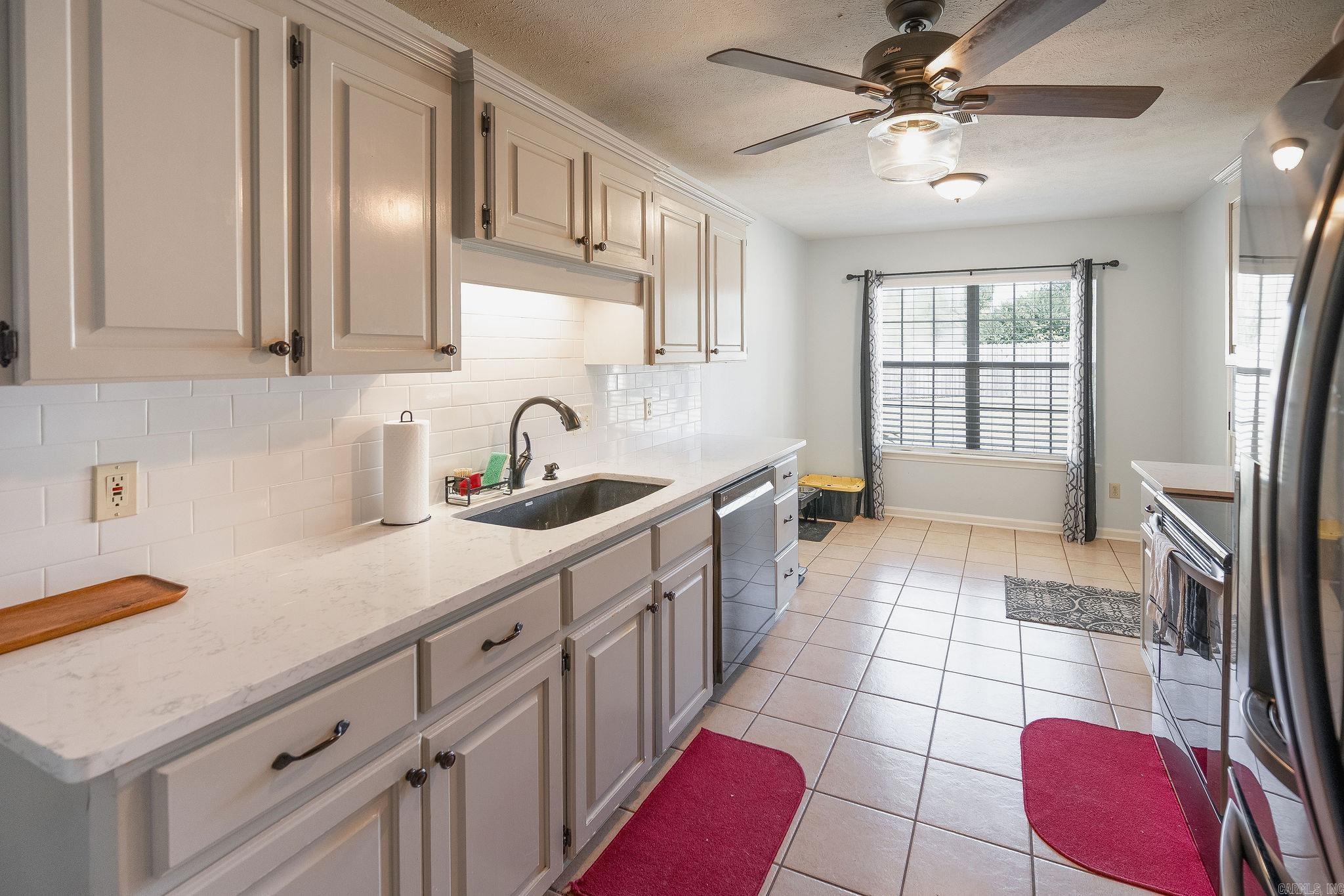 16 Country Village Cir  Cabot, AR