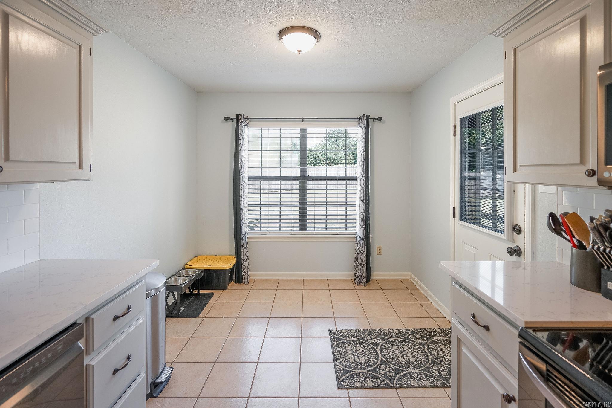 16 Country Village Cir  Cabot, AR