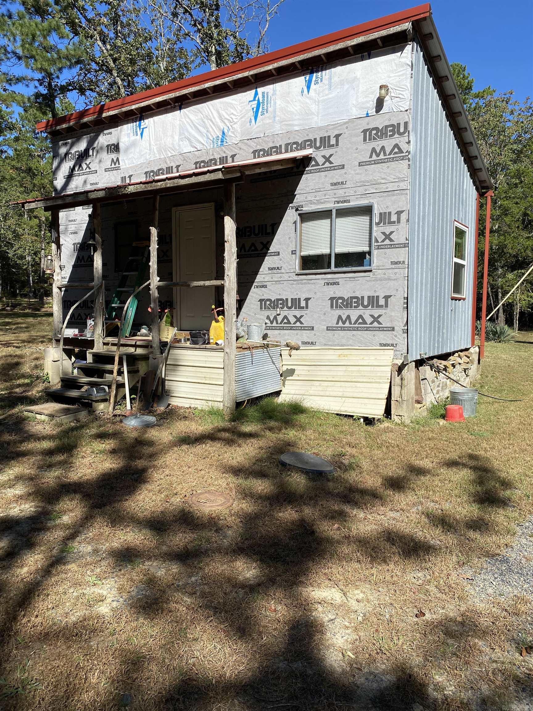 110 Hummingbird Lane  Hatfield, AR