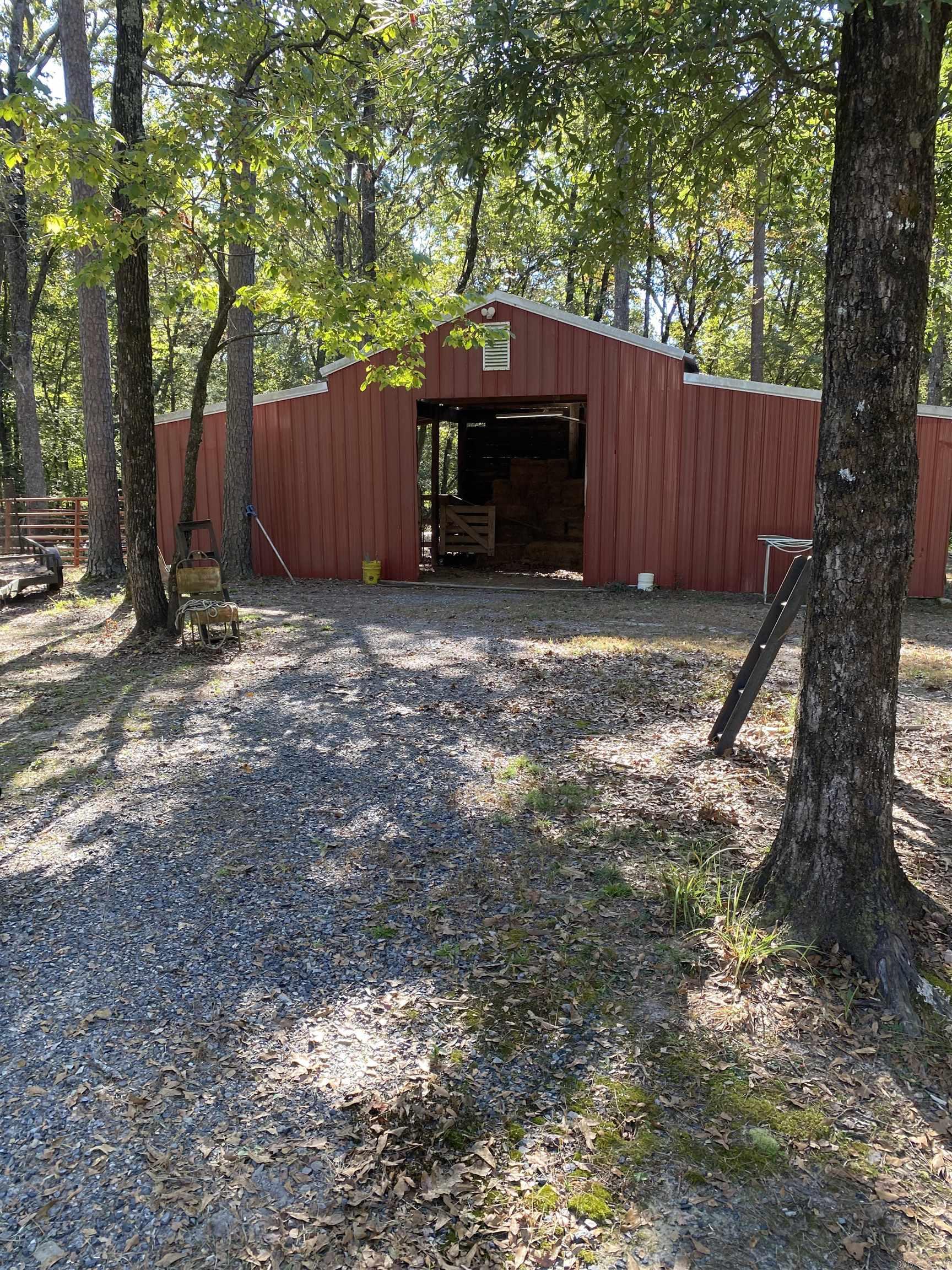 110 Hummingbird Lane  Hatfield, AR