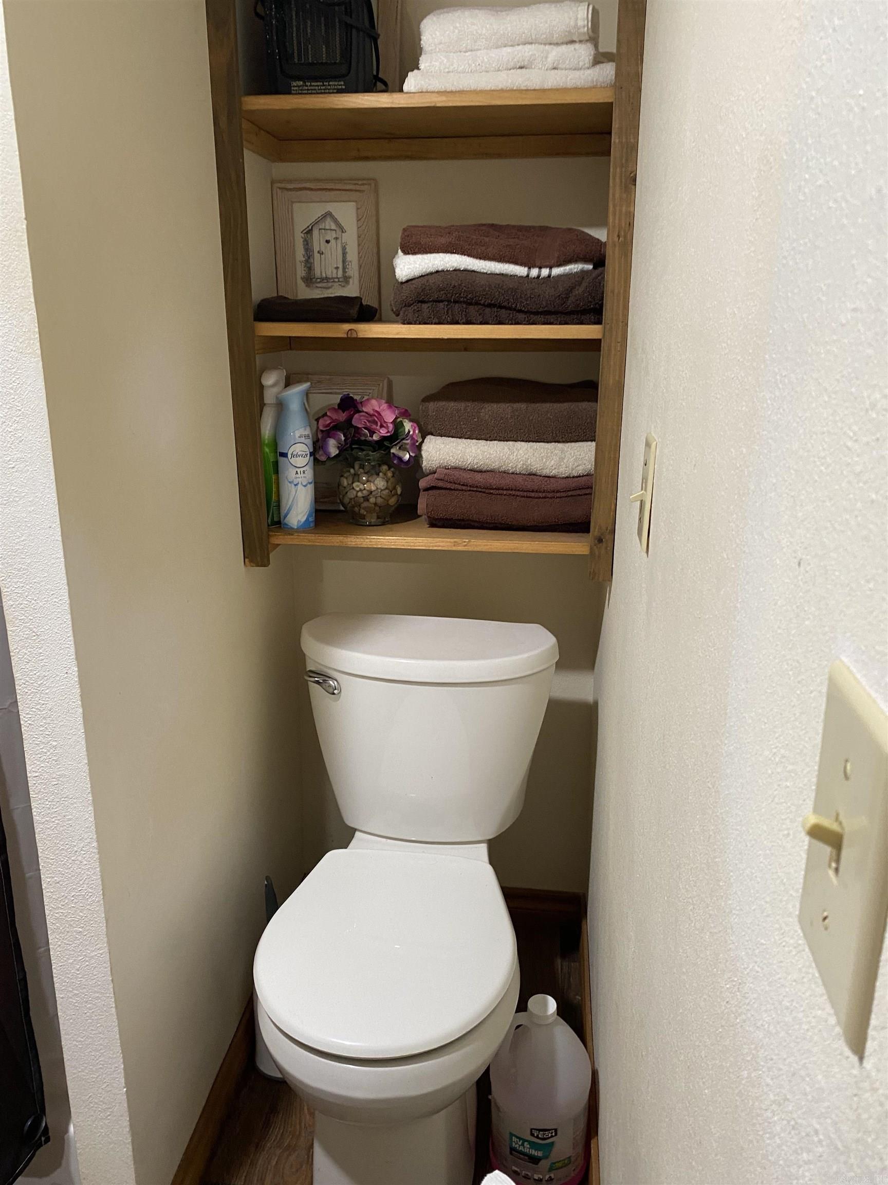 110 Hummingbird Lane  Hatfield, AR