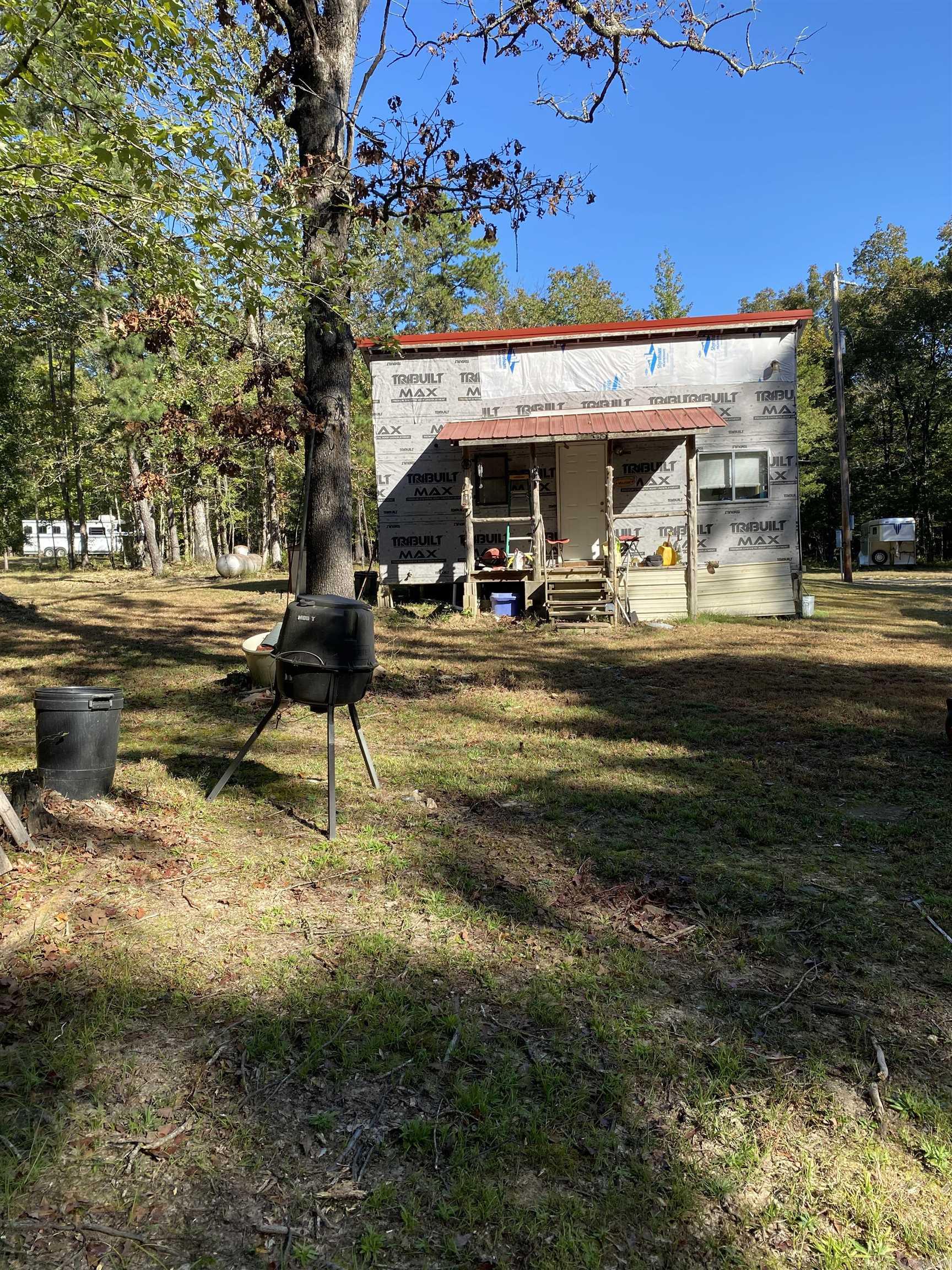 110 Hummingbird Lane  Hatfield, AR