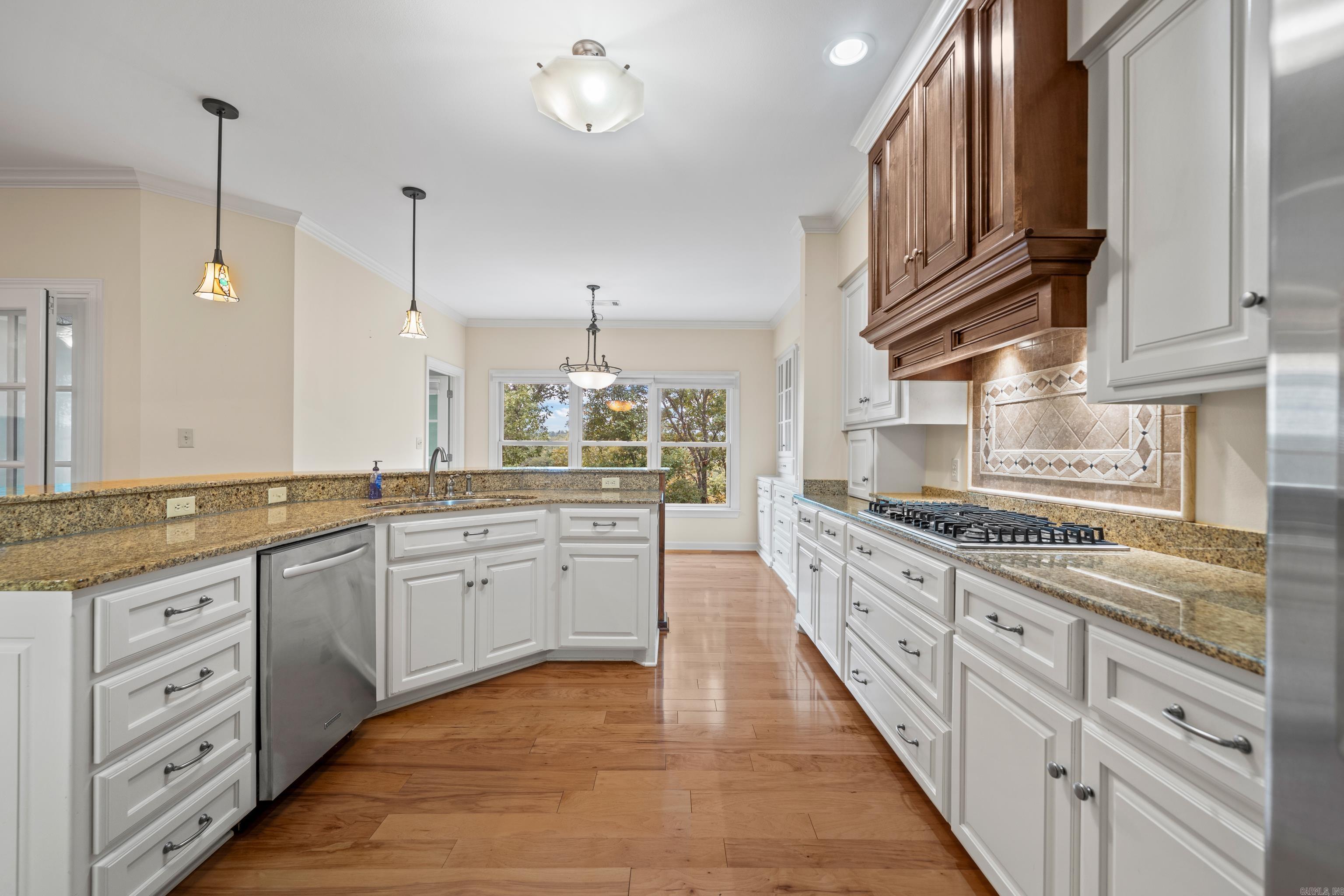 134 Lake Forest Shores  Hot Springs, AR