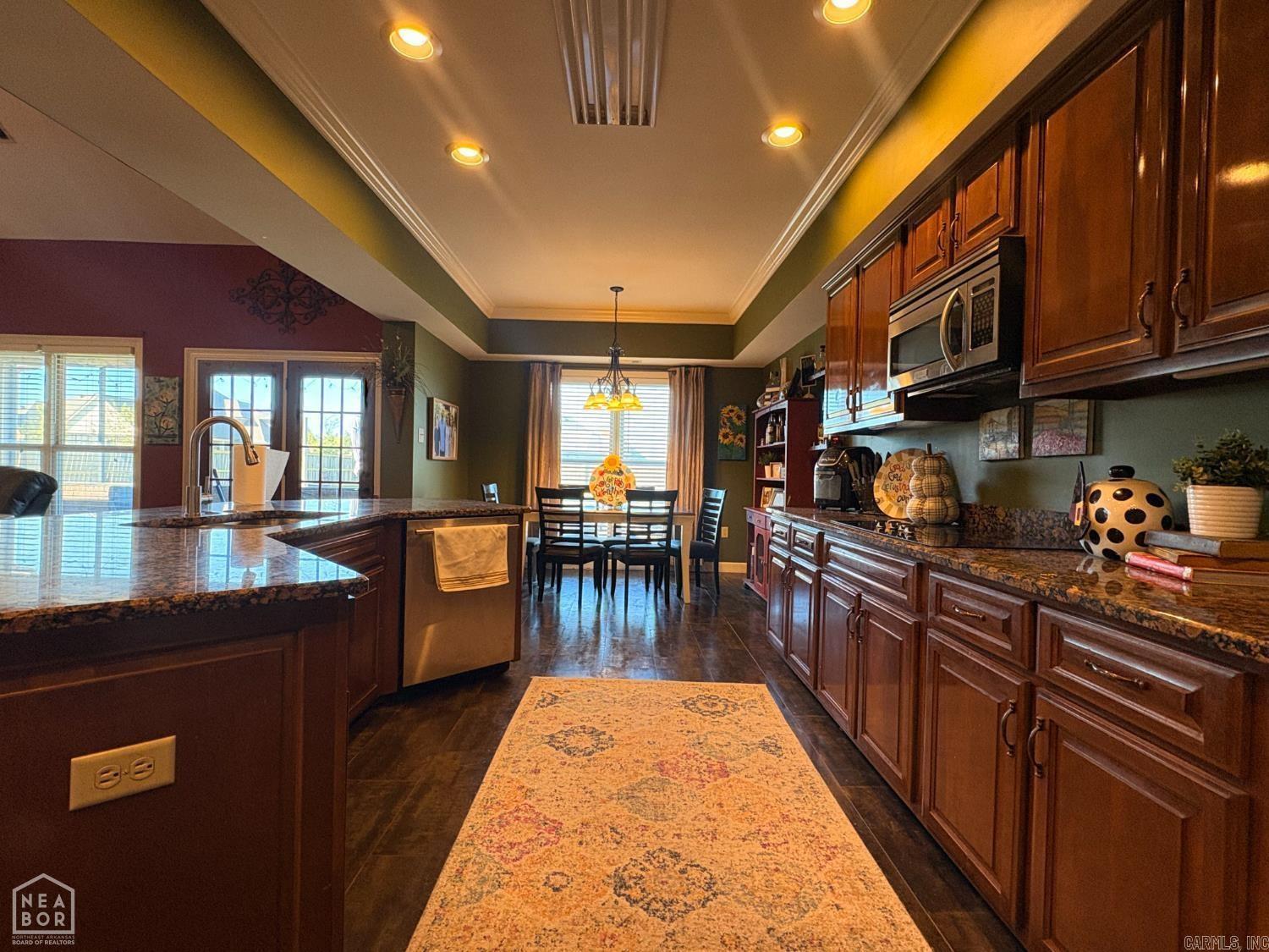 3204 River Grove Marion, AR 72364