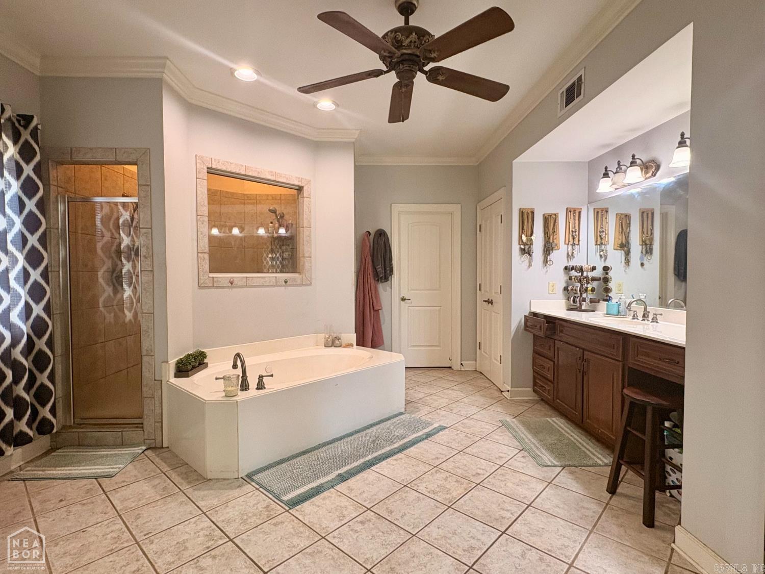 3204 River Grove Marion, AR 72364