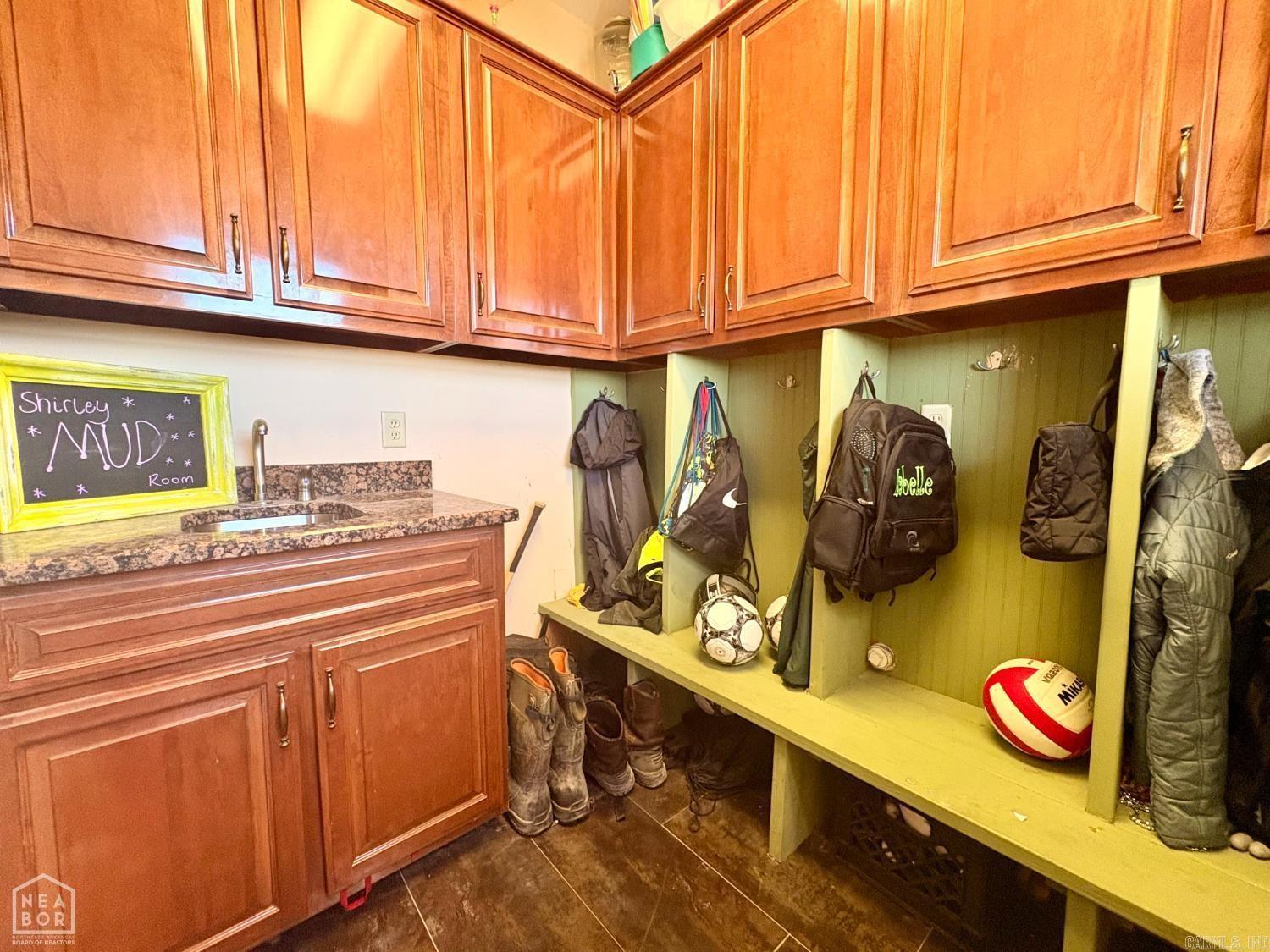 3204 River Grove Marion, AR 72364