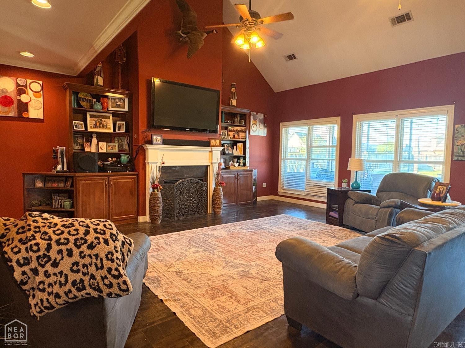 3204 River Grove Marion, AR 72364