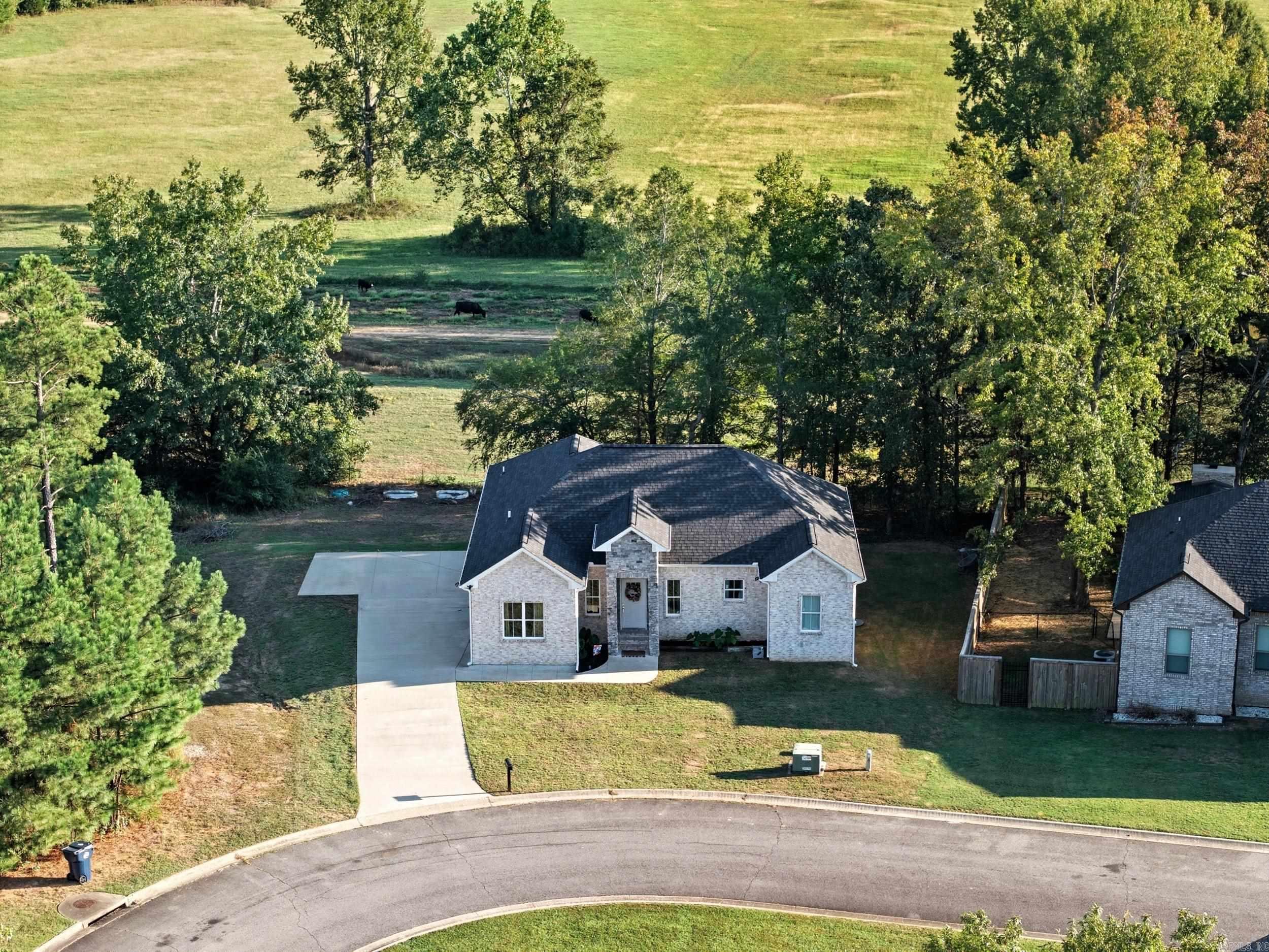 25 Indian Springs Greenbrier, AR 72058