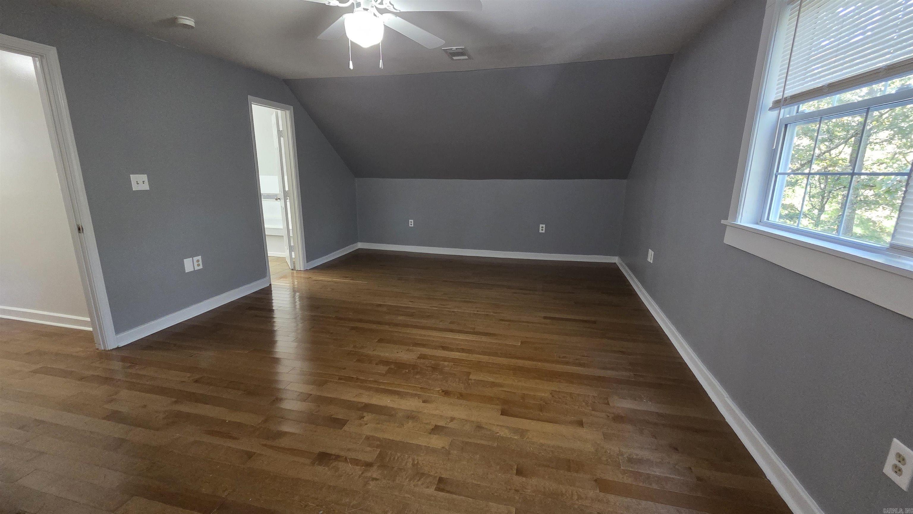 20 Forest Glades Cir North Little Rock, AR 72120