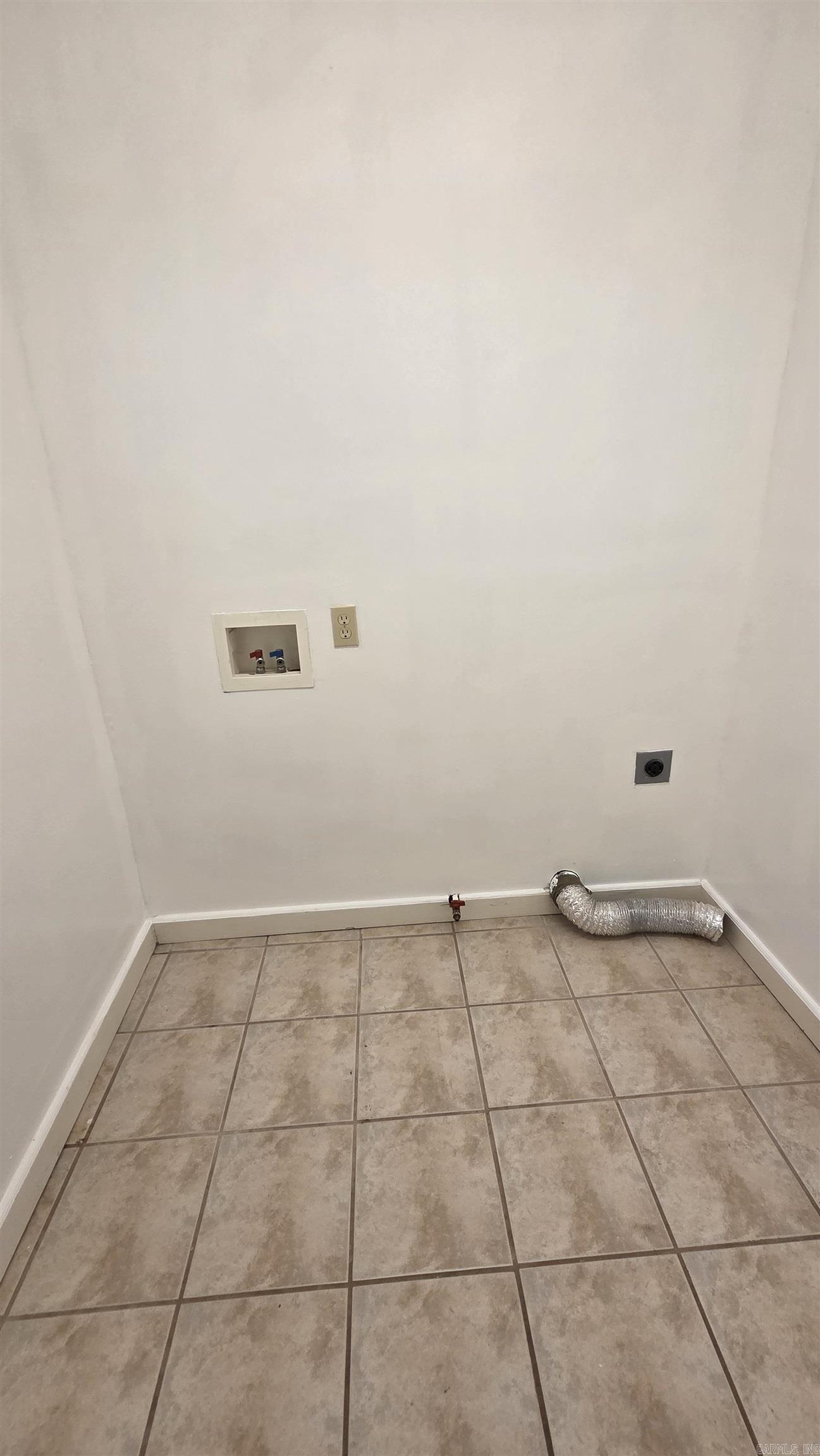 20 Forest Glades Cir North Little Rock, AR 72120