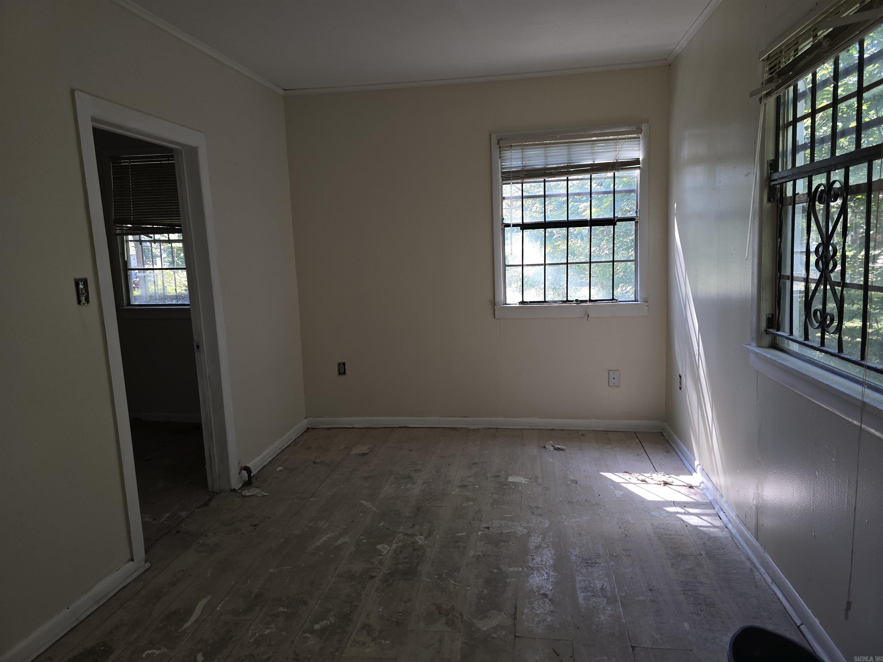 3715 W 12th  Little Rock, AR