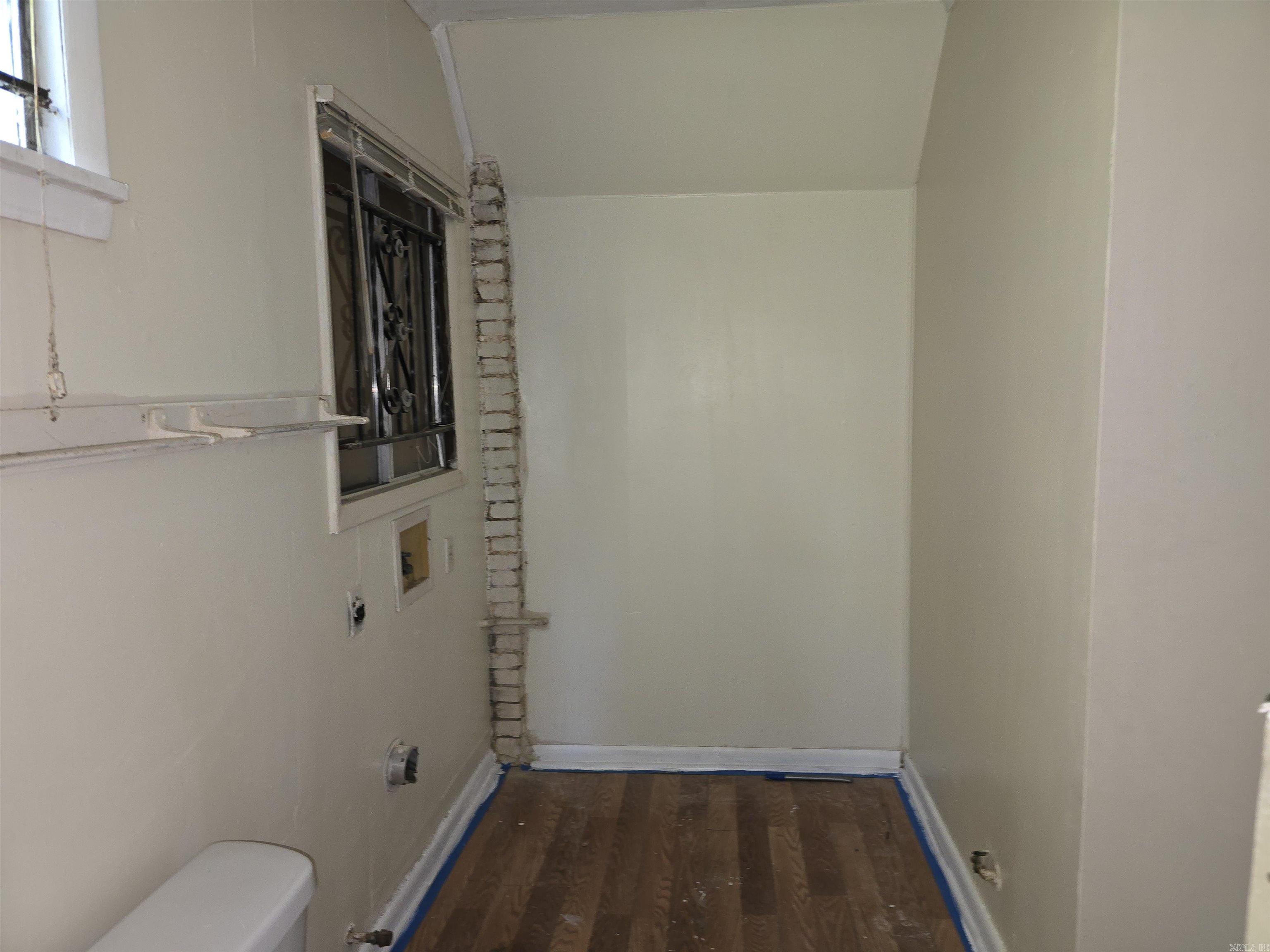 3715 W 12th  Little Rock, AR