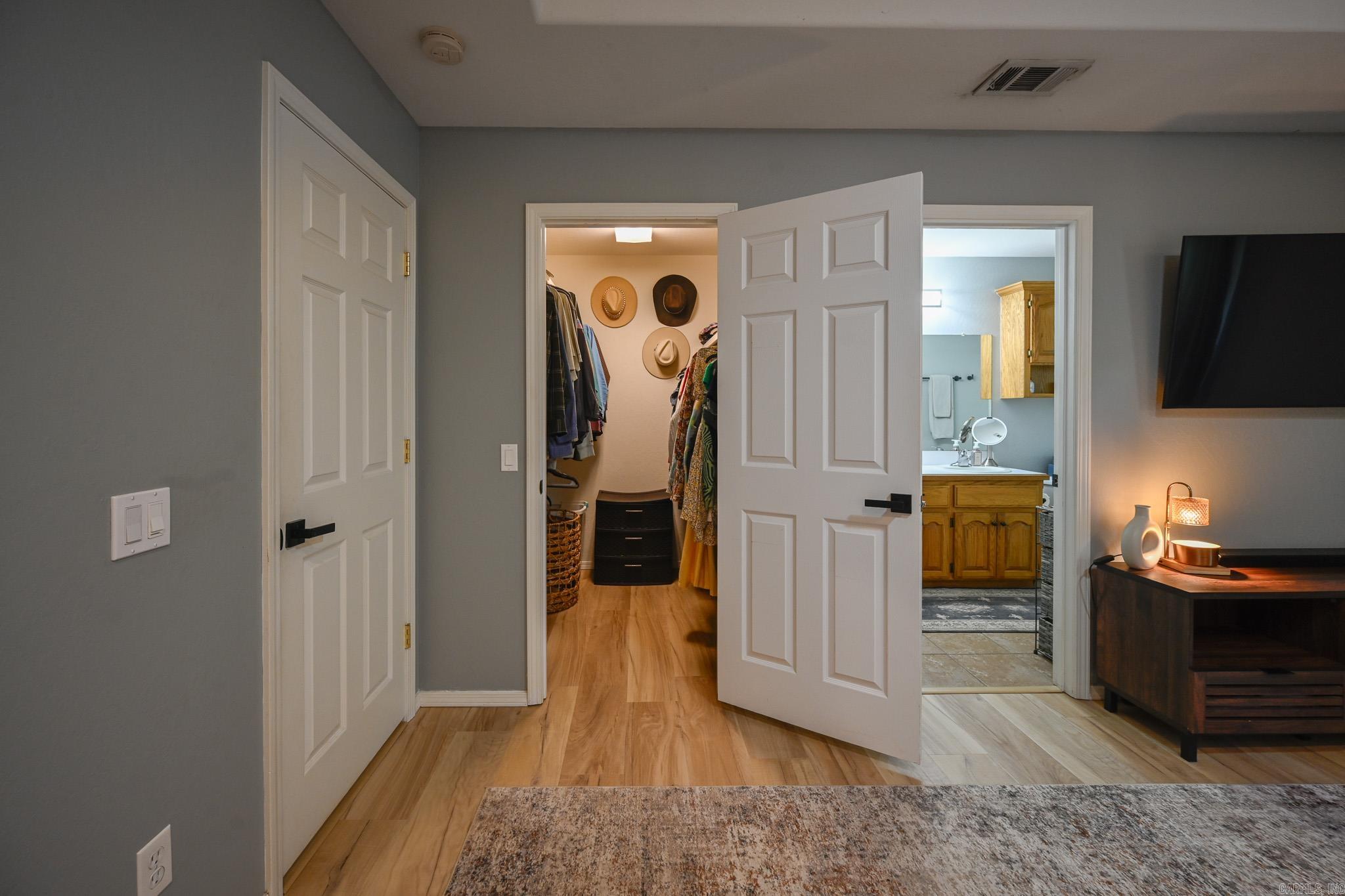 1101 Redbud Drive Mena, AR 71953