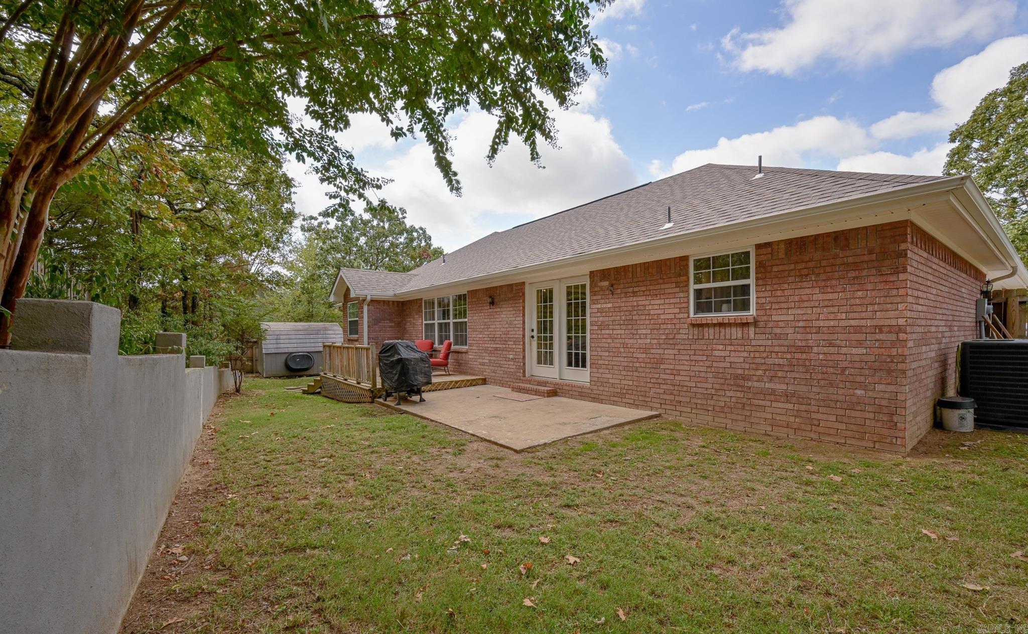 1101 Redbud Drive Mena, AR 71953