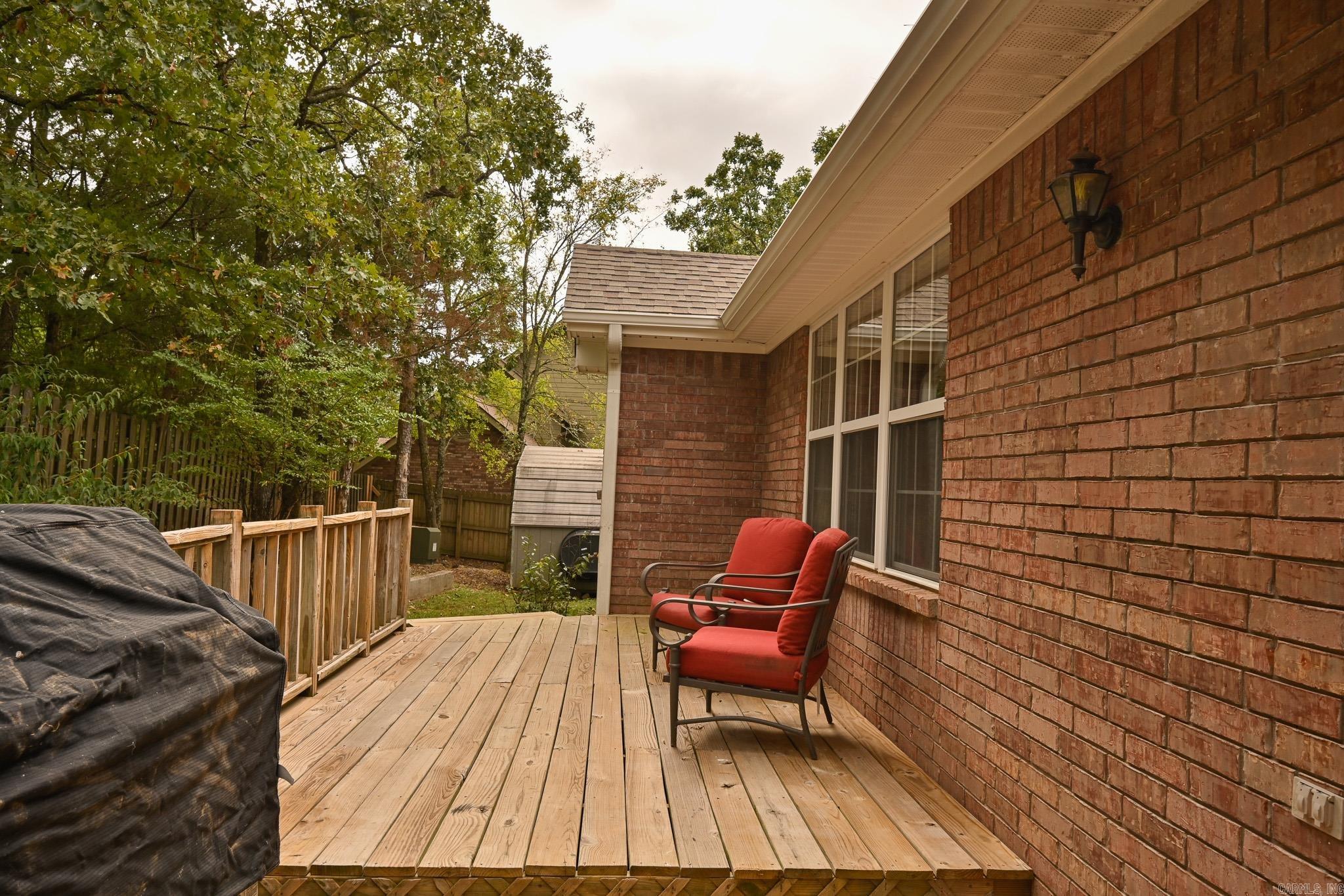 1101 Redbud Drive Mena, AR 71953