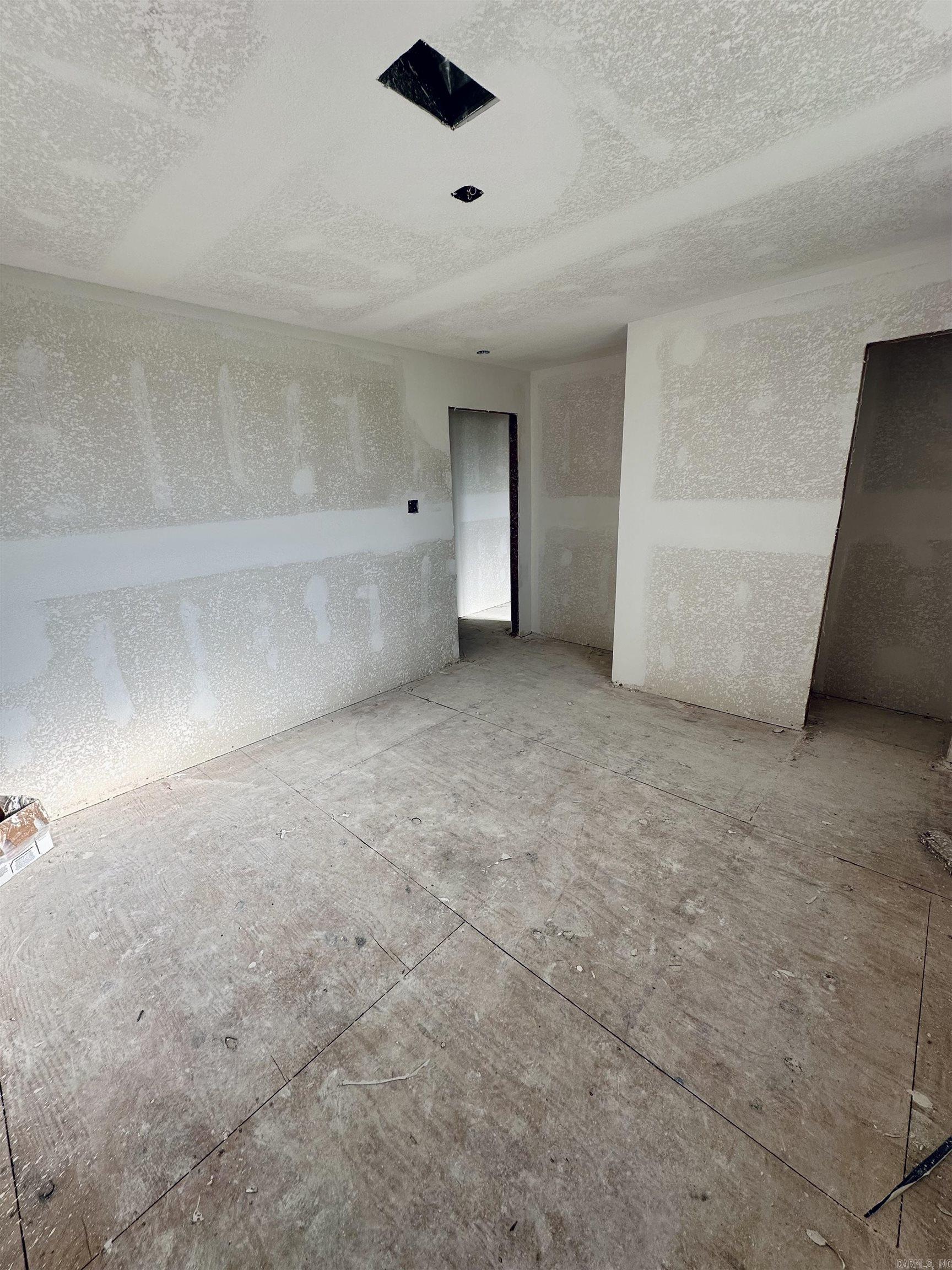 8475 John Hardin Cabot, AR 72023