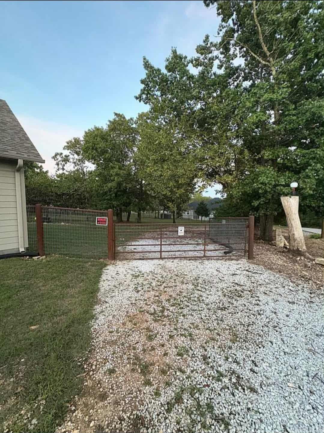 1727 Windsor Drive  Diamond City, AR