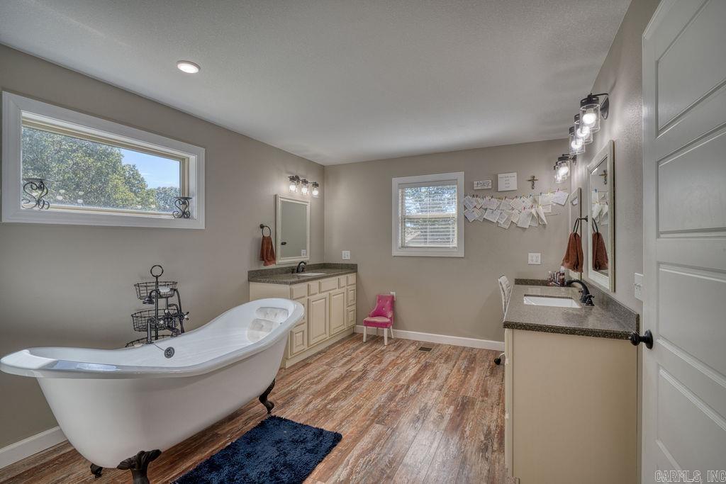 121 County Road 470  Jonesboro, AR