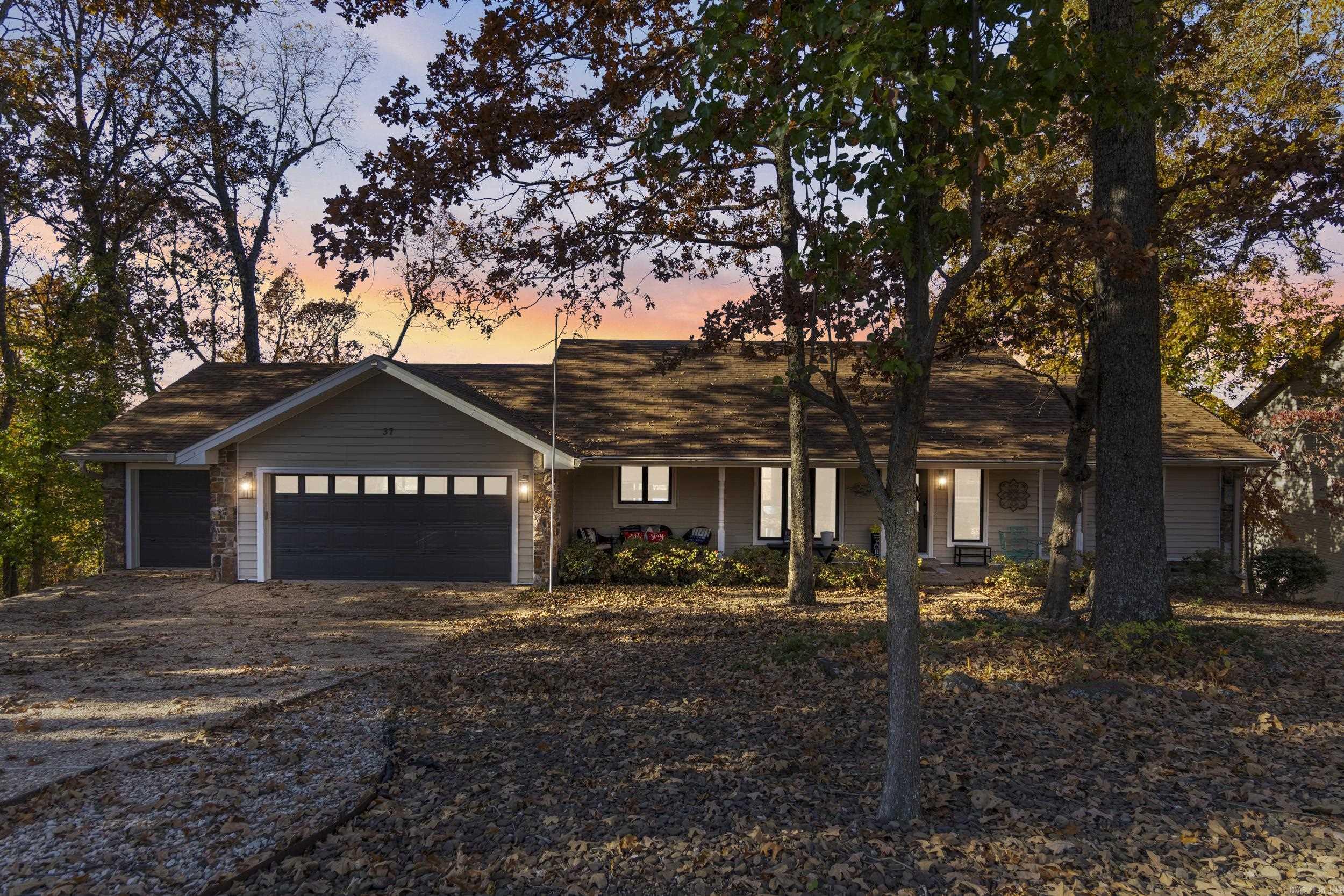 37 Tiree Drive  Bella Vista, AR