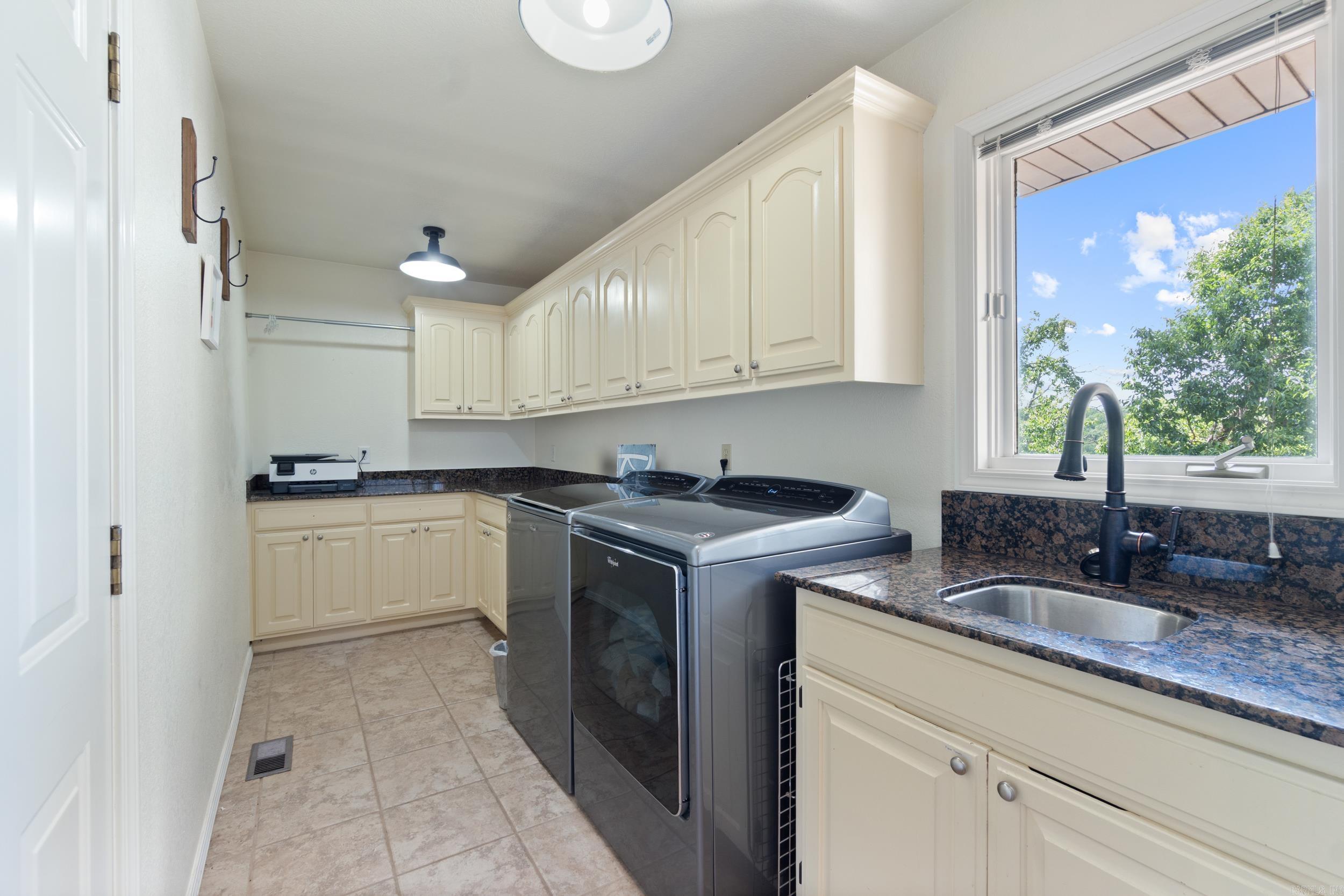 37 Tiree Drive  Bella Vista, AR