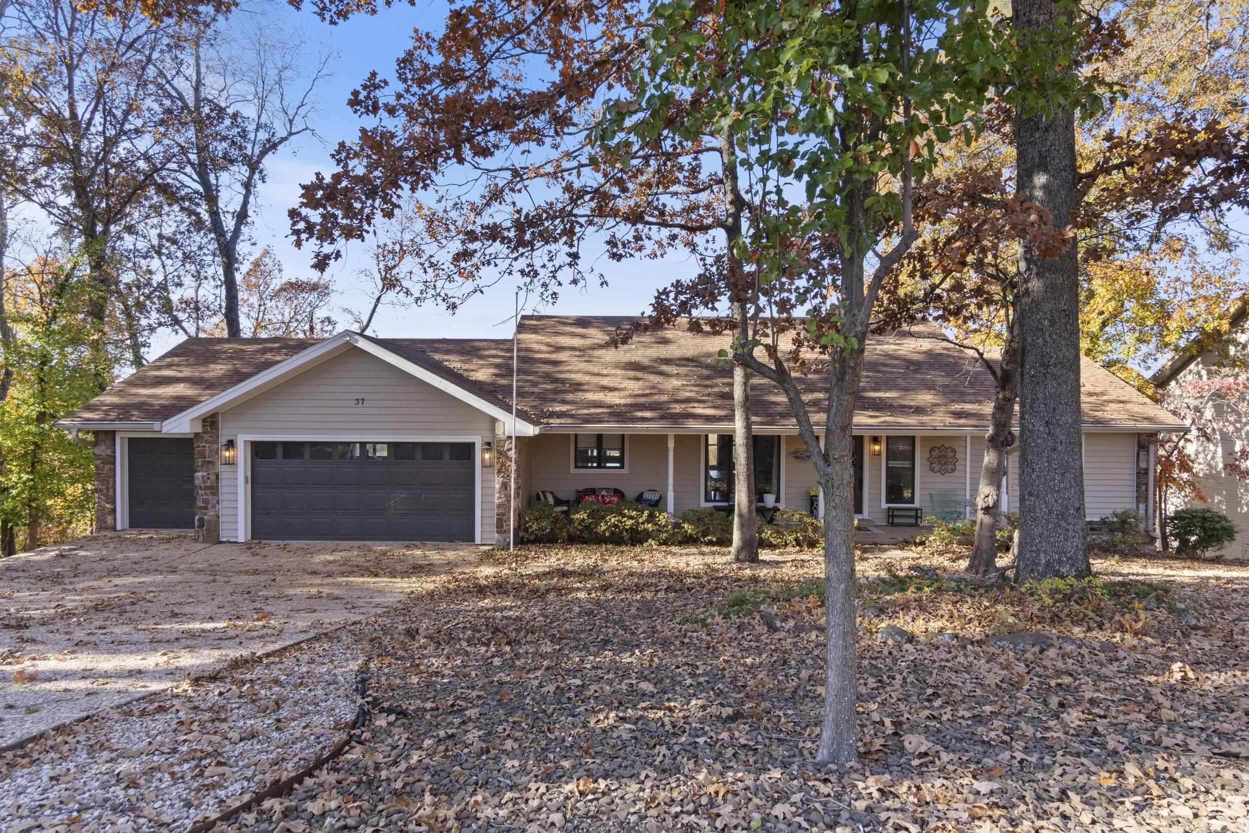 37 Tiree Drive  Bella Vista, AR