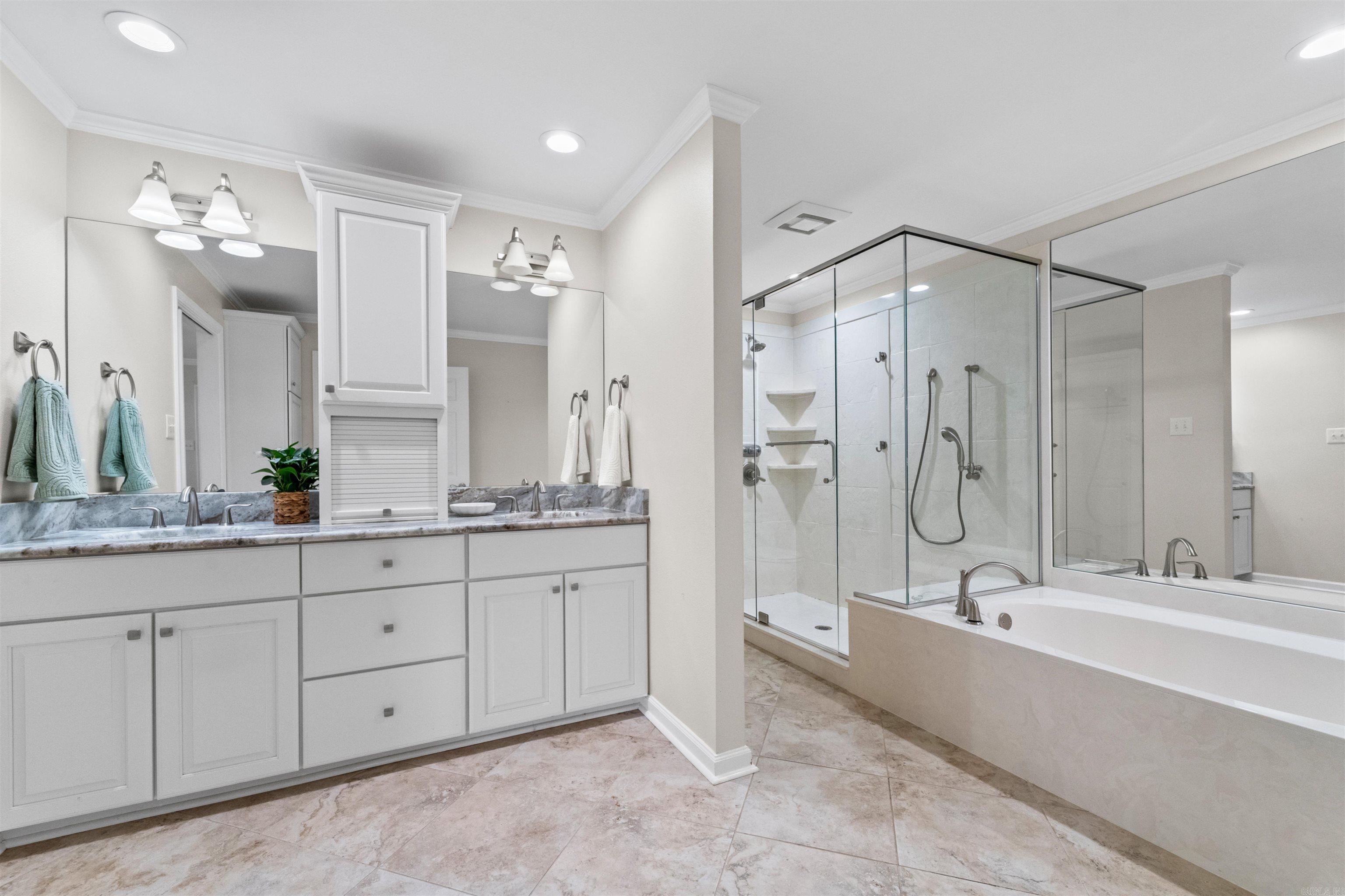 2100 Covington Drive North Little Rock, AR 72116