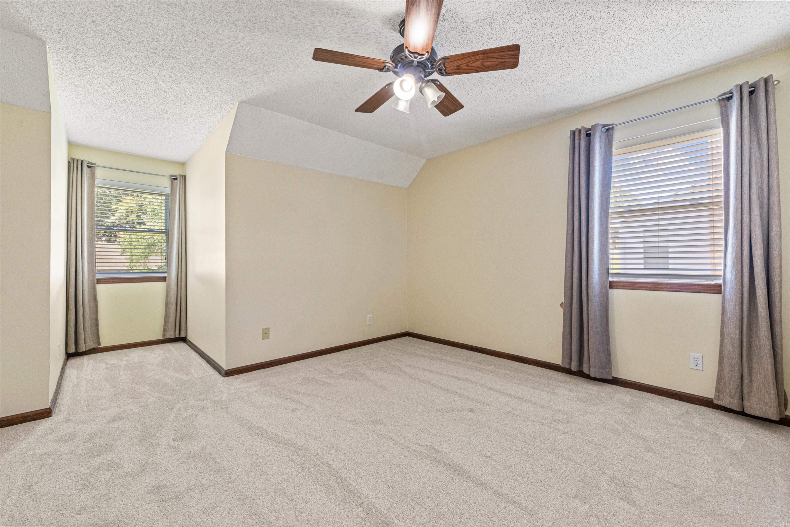 2100 Covington Drive North Little Rock, AR 72116