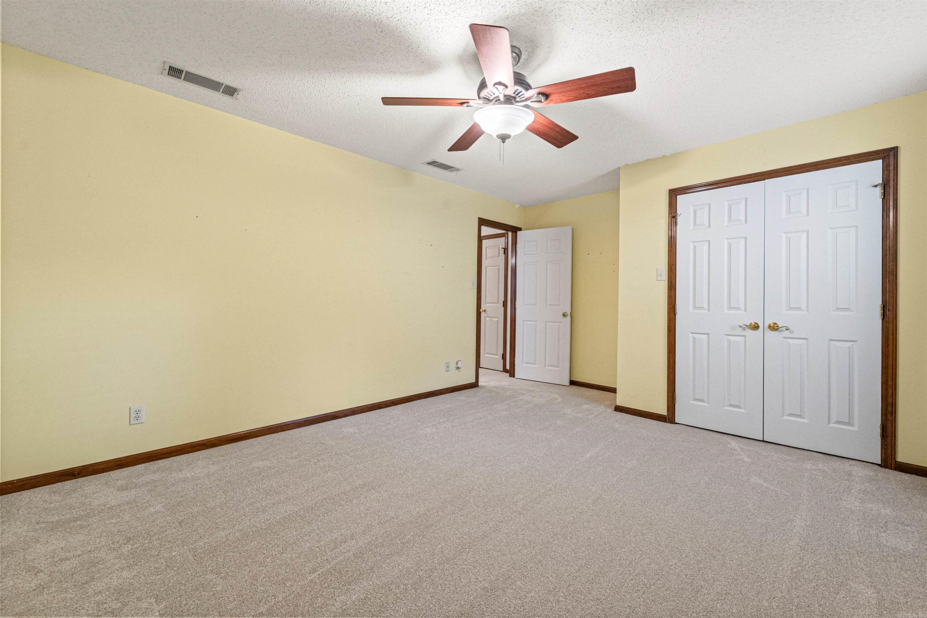 2100 Covington Drive North Little Rock, AR 72116