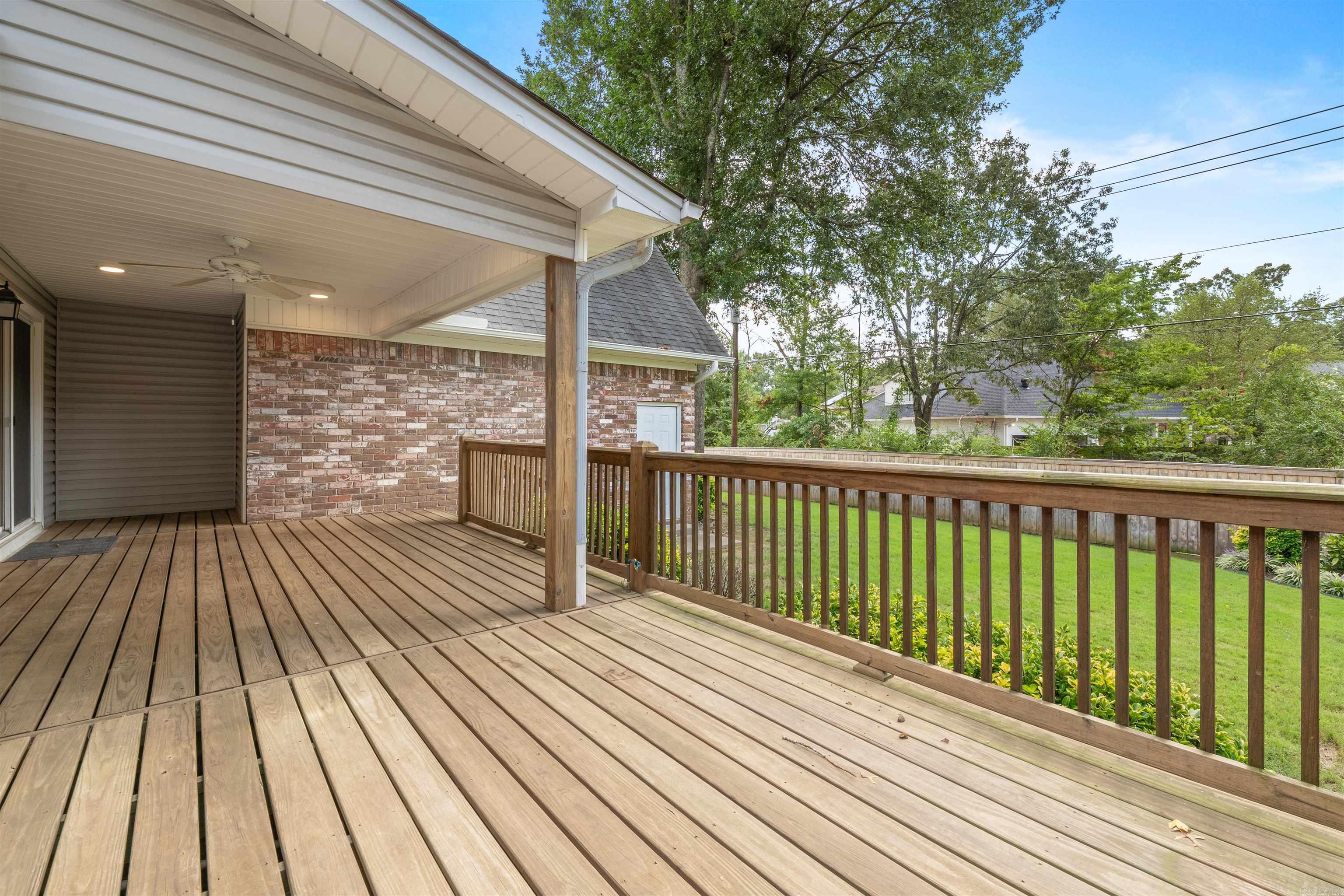 2100 Covington Drive North Little Rock, AR 72116