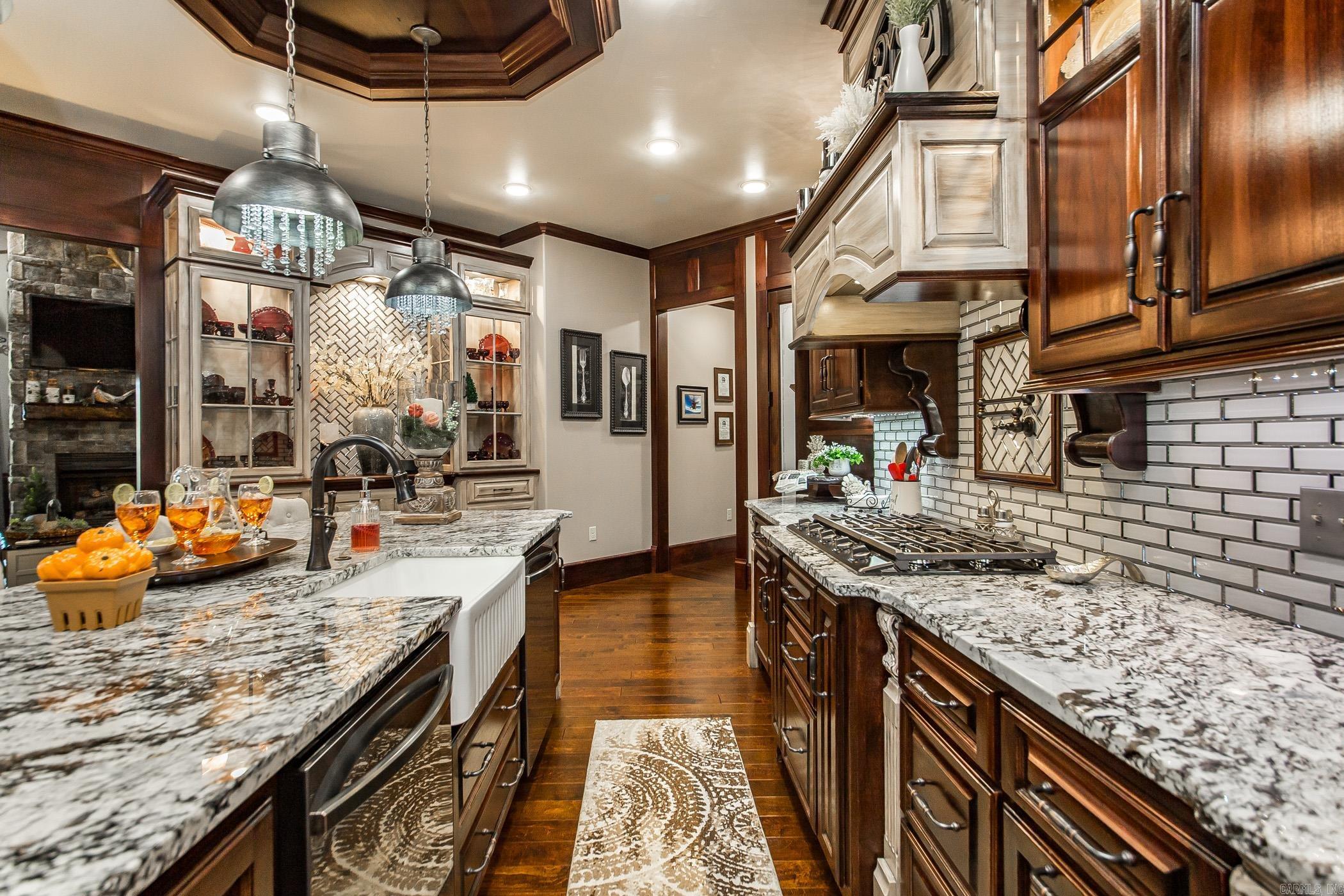 133 Osage  Mountain View, AR