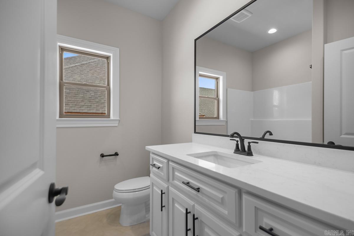 580 Valley Oak  Sherwood, AR