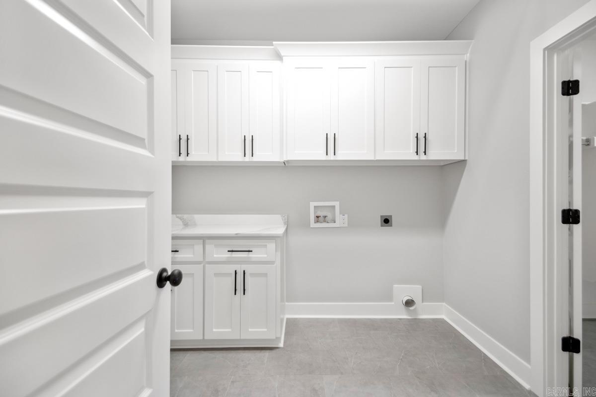 564 Valley Oak Drive Sherwood, AR 72120