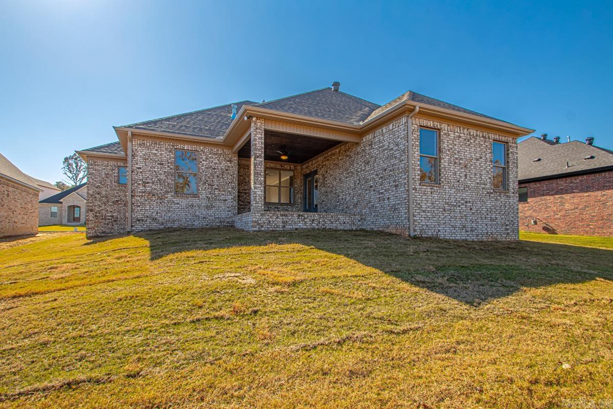 564 Valley Oak Drive Sherwood, AR 72120