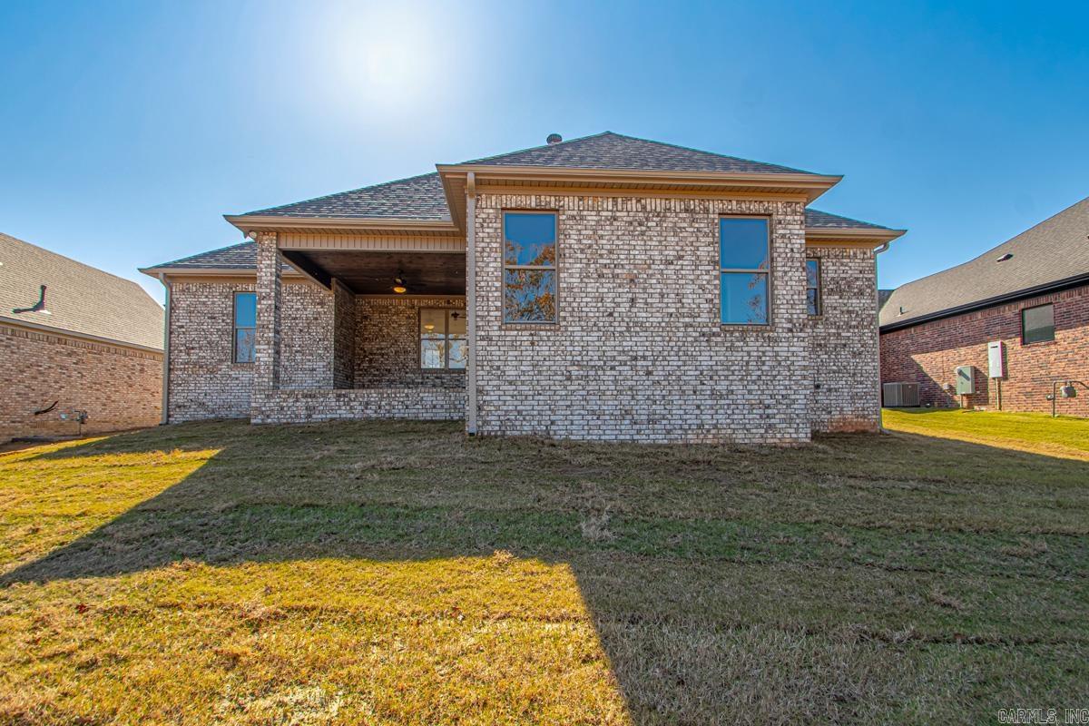 564 Valley Oak Drive Sherwood, AR 72120