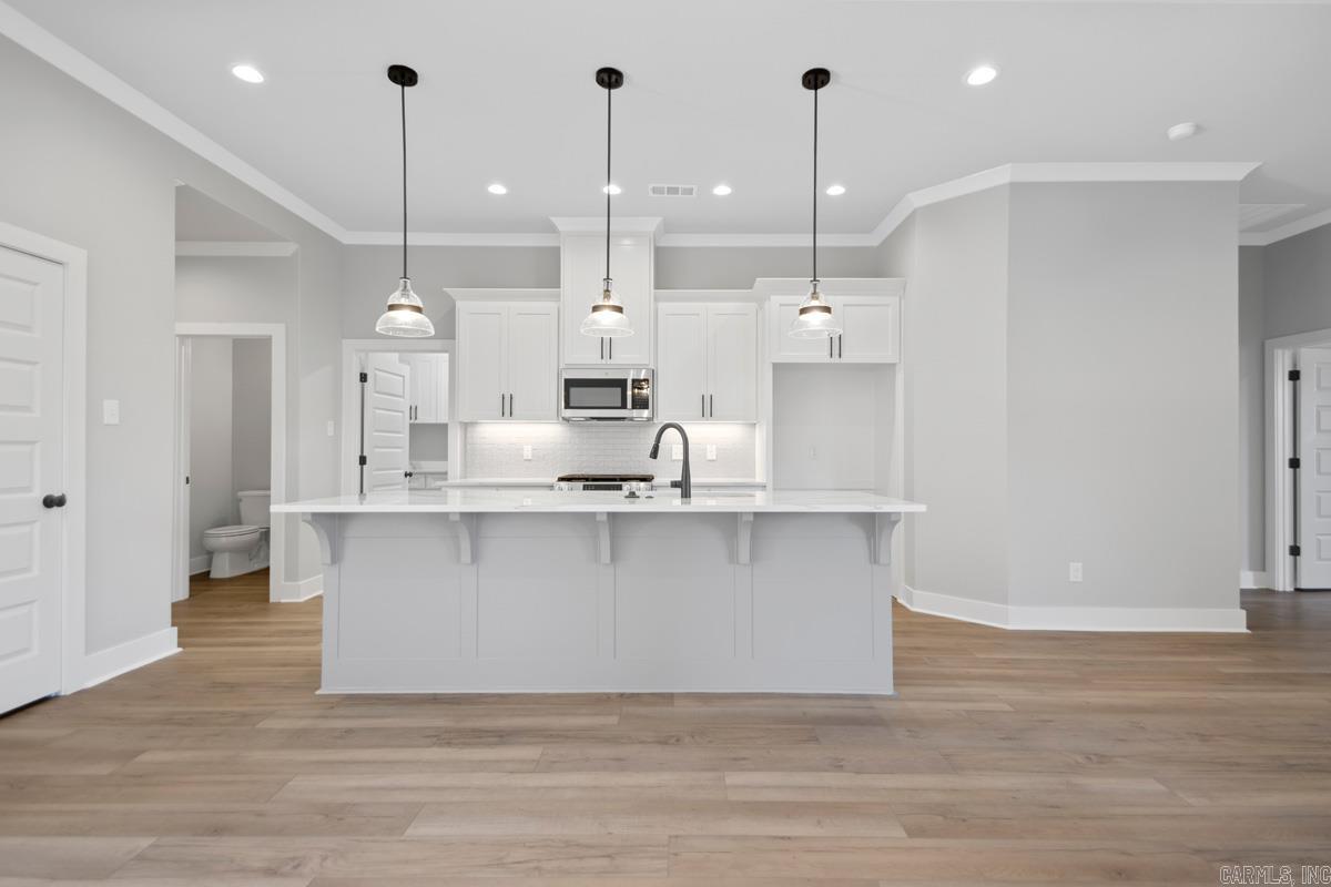 564 Valley Oak Drive Sherwood, AR 72120