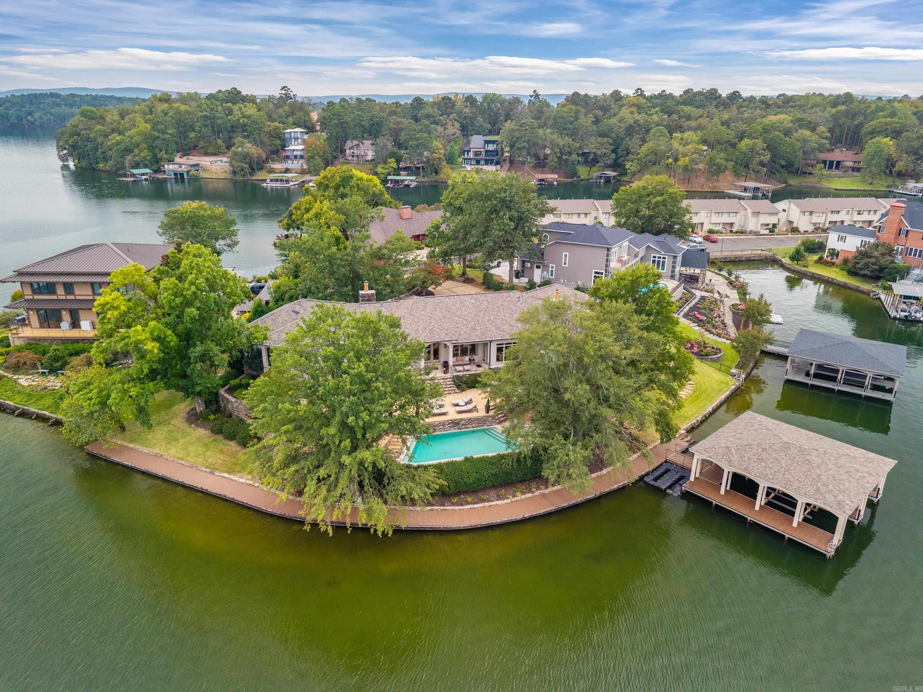 165 Long Island Bay Hot Springs, AR 71913