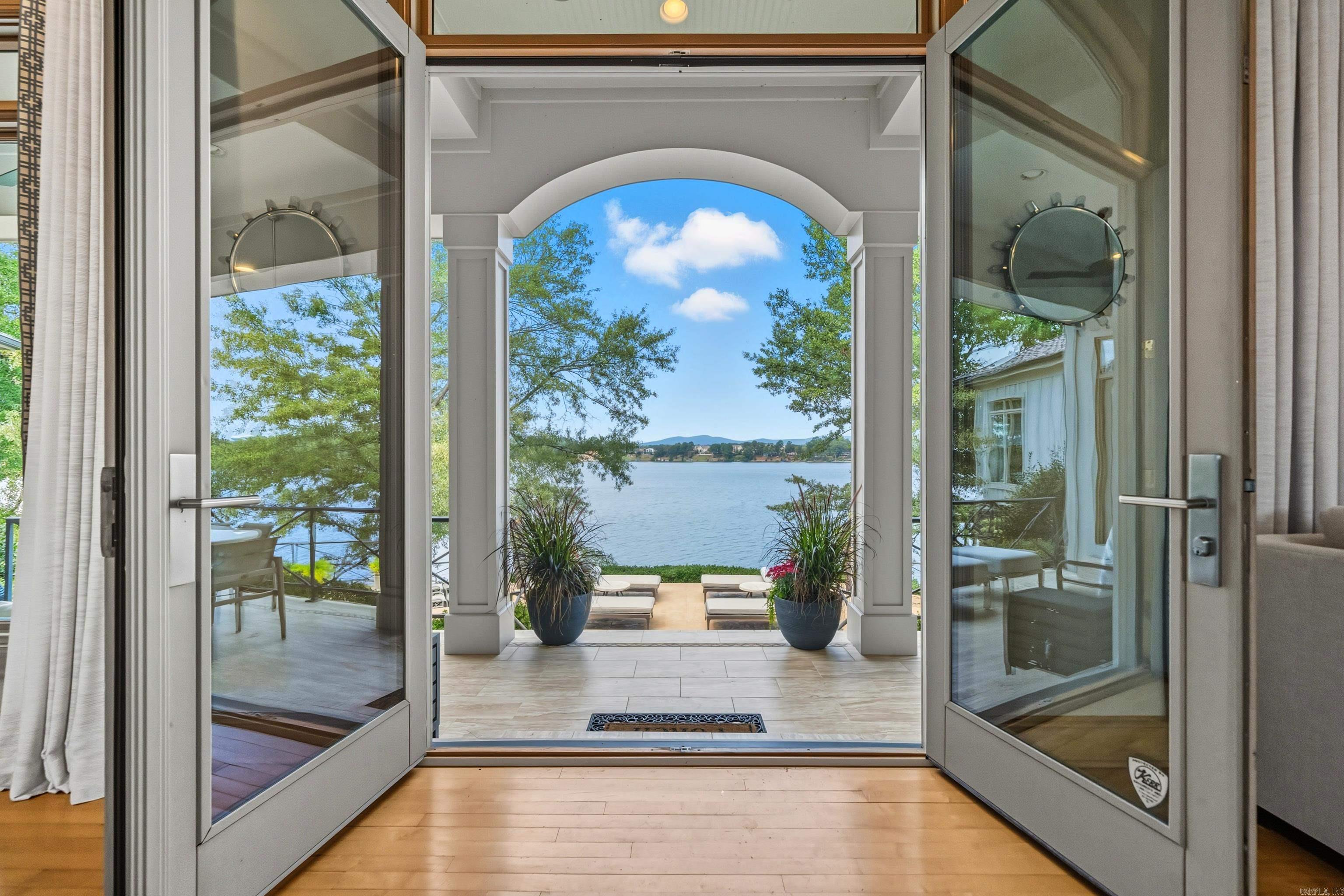 165 Long Island Bay Hot Springs, AR 71913